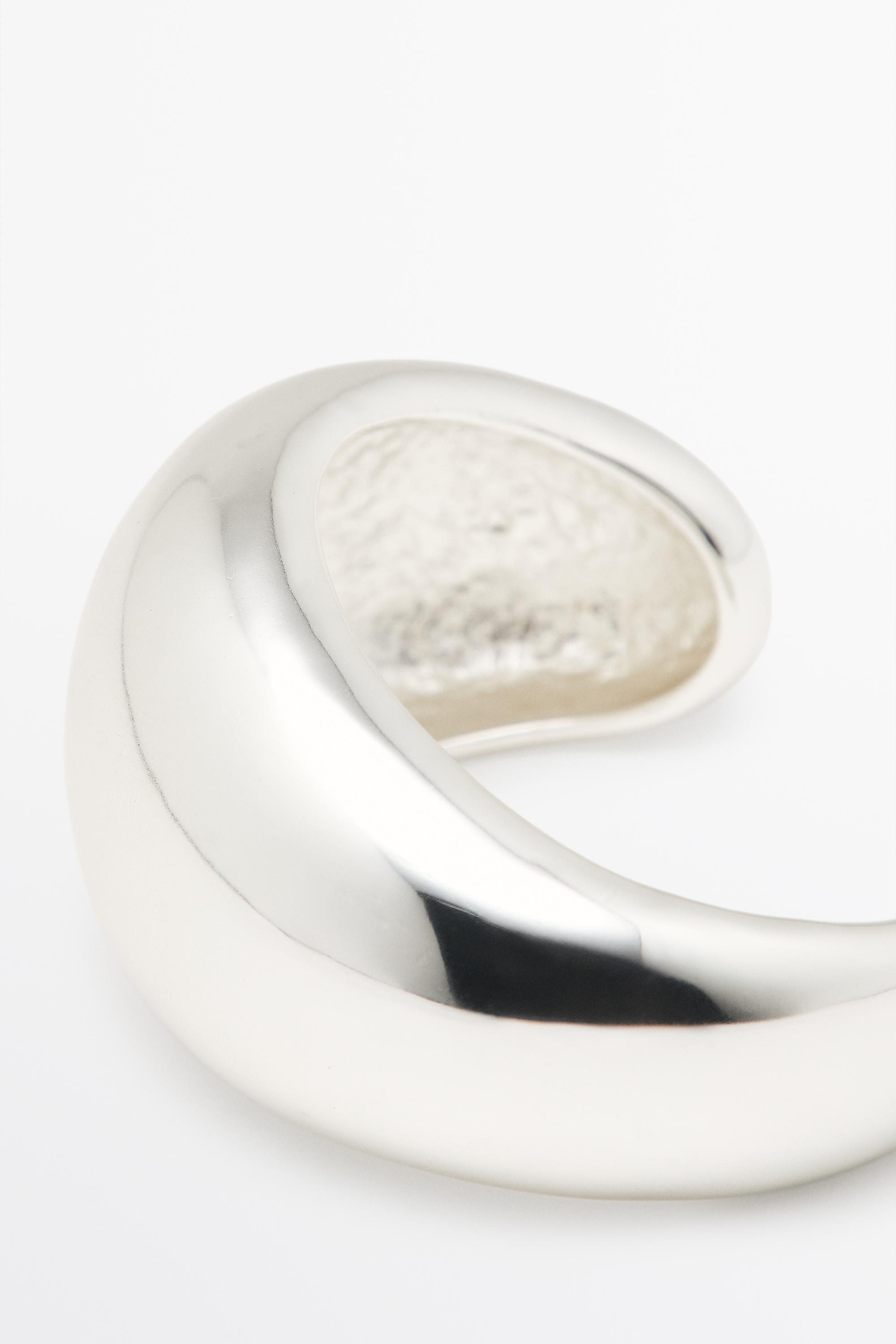 Rounded Volume Bracelet — SILVER