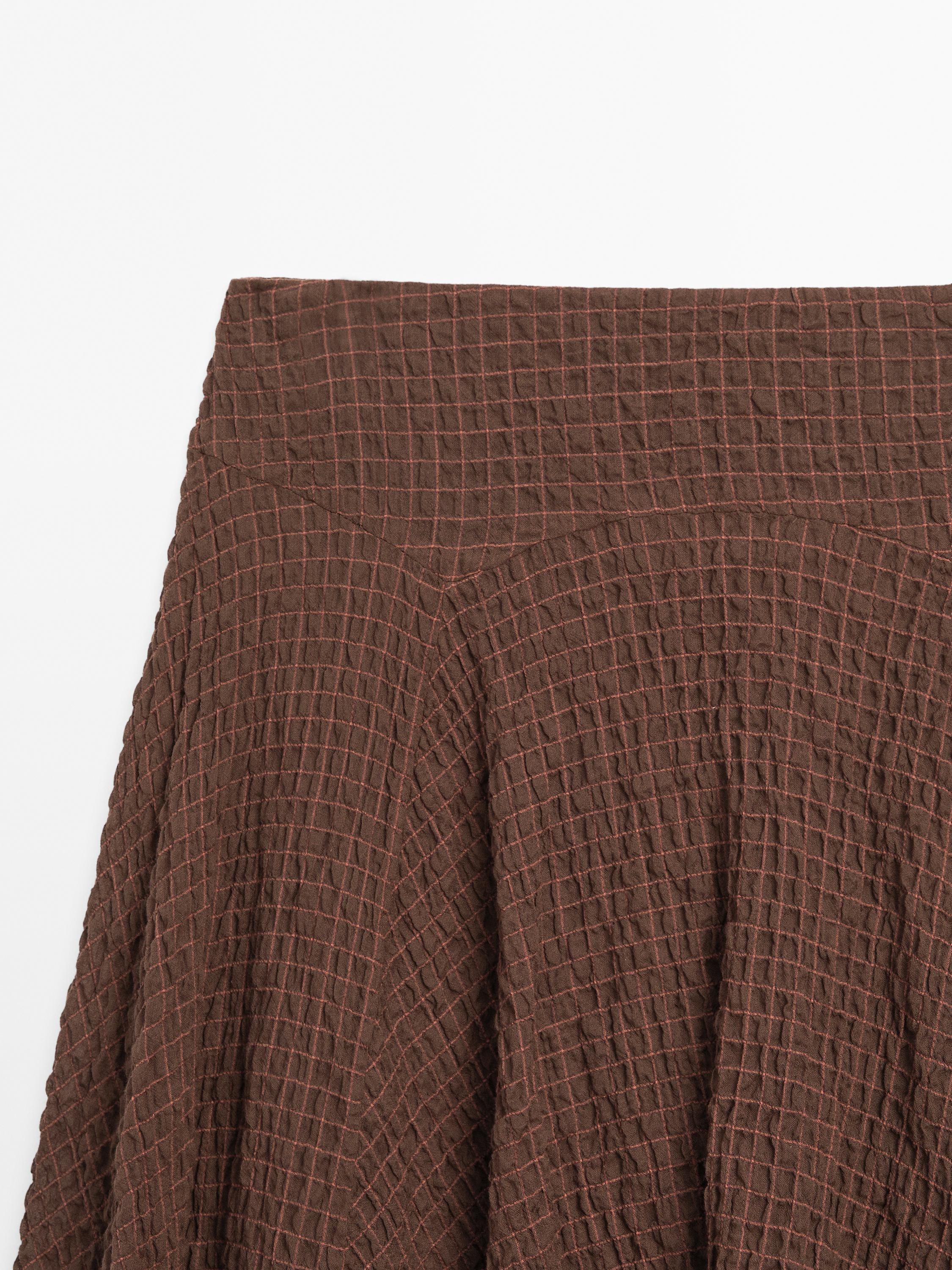 【Massimo Dutti】Flowing check skirt with asymmetric hem Flowing check midi skirt · White · Smart / Skirts | Massimo