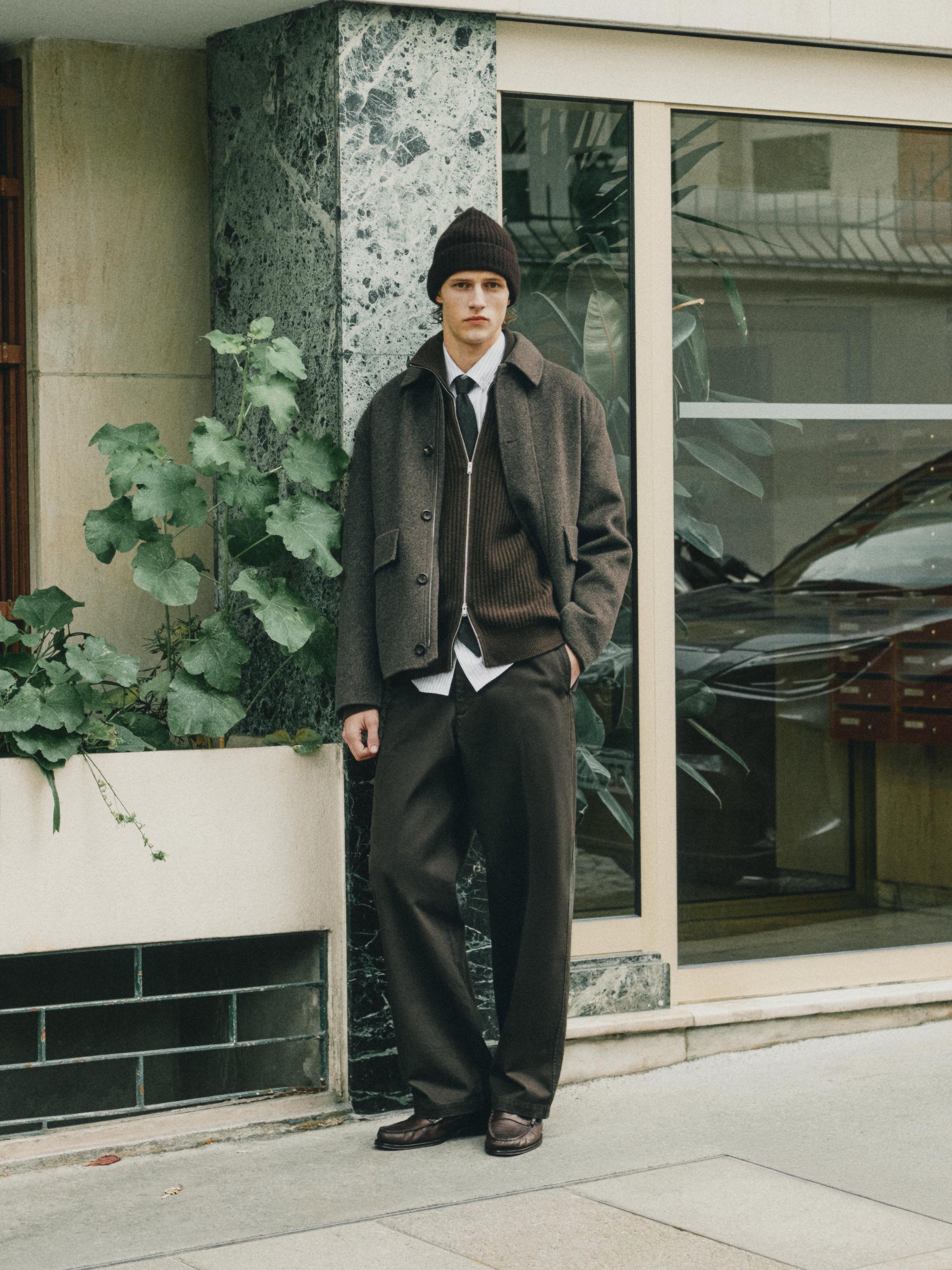 Short wool blend coat with padded lining