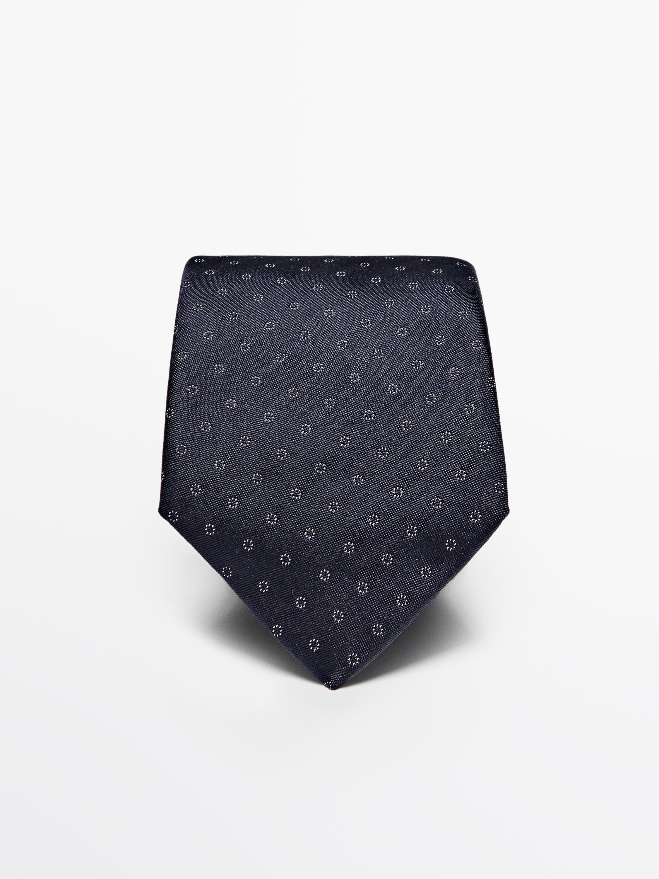 100% mulberry silk tie