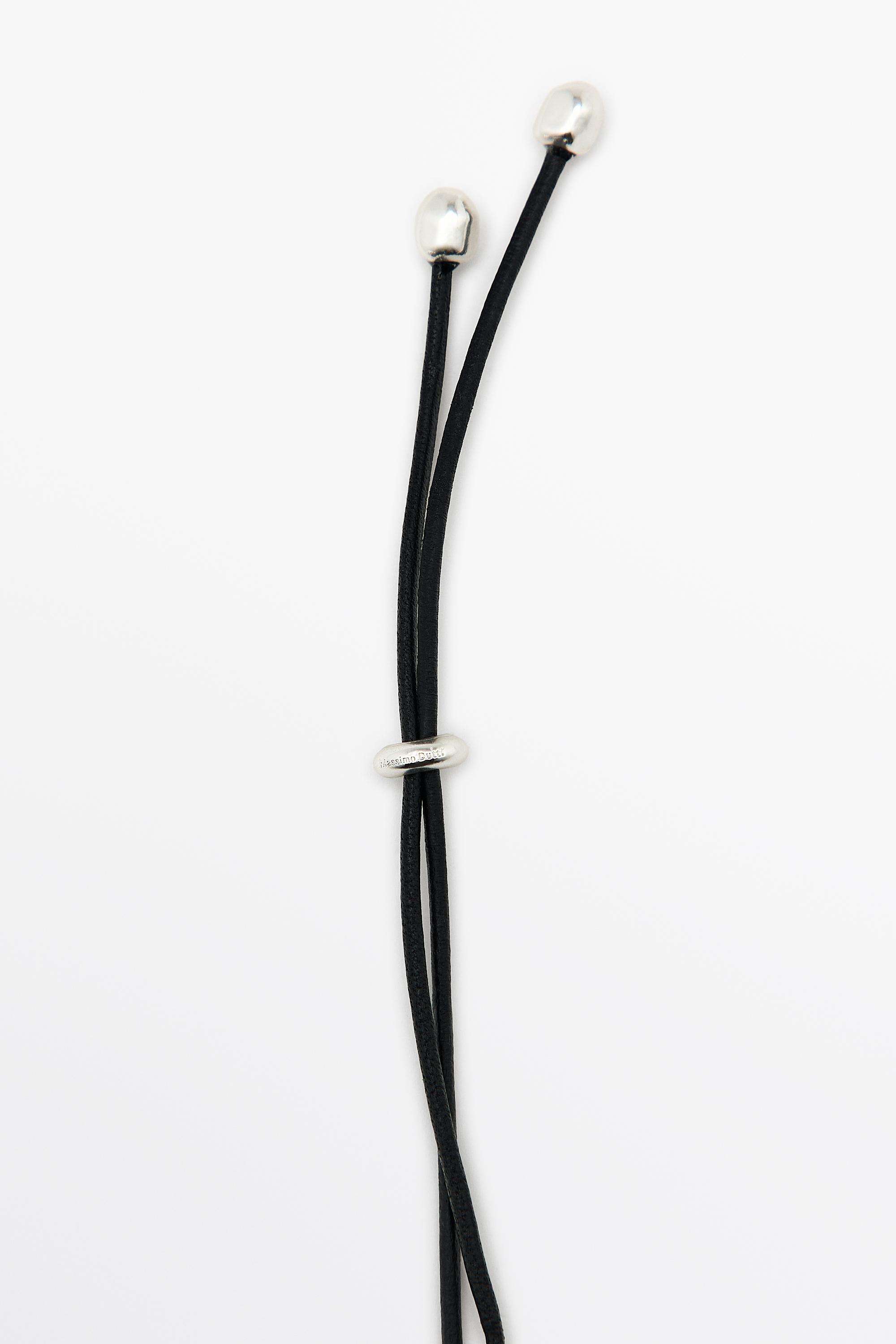 Shell and stone pendant necklace — SILVER