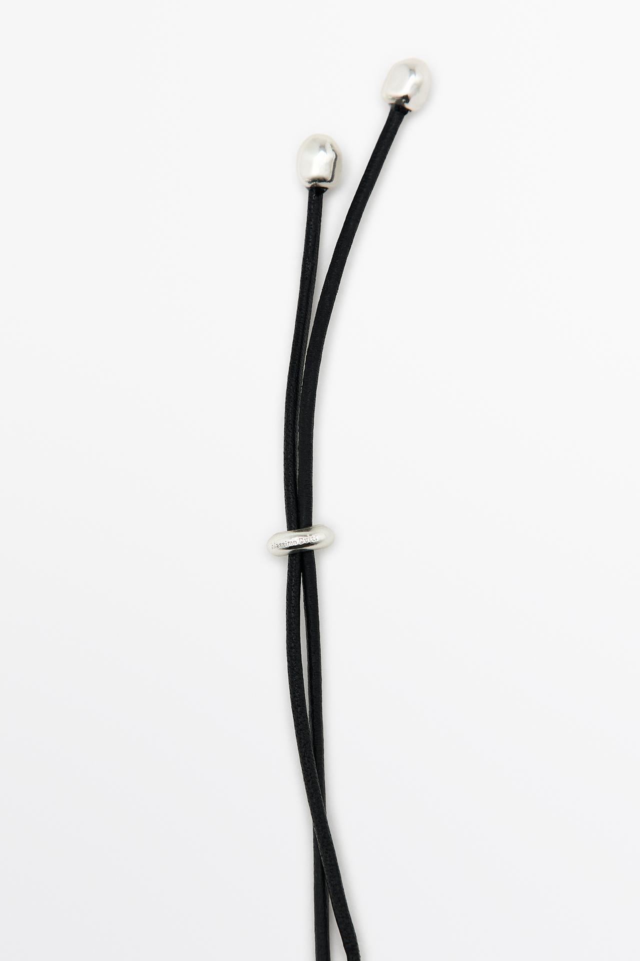 Shell and stone pendant necklace — SILVER