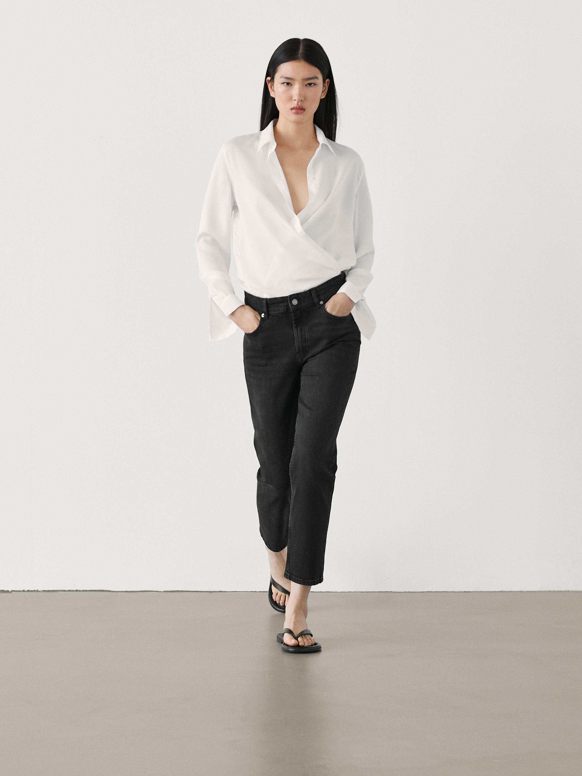 Slim fit mid-rise cropped jeans