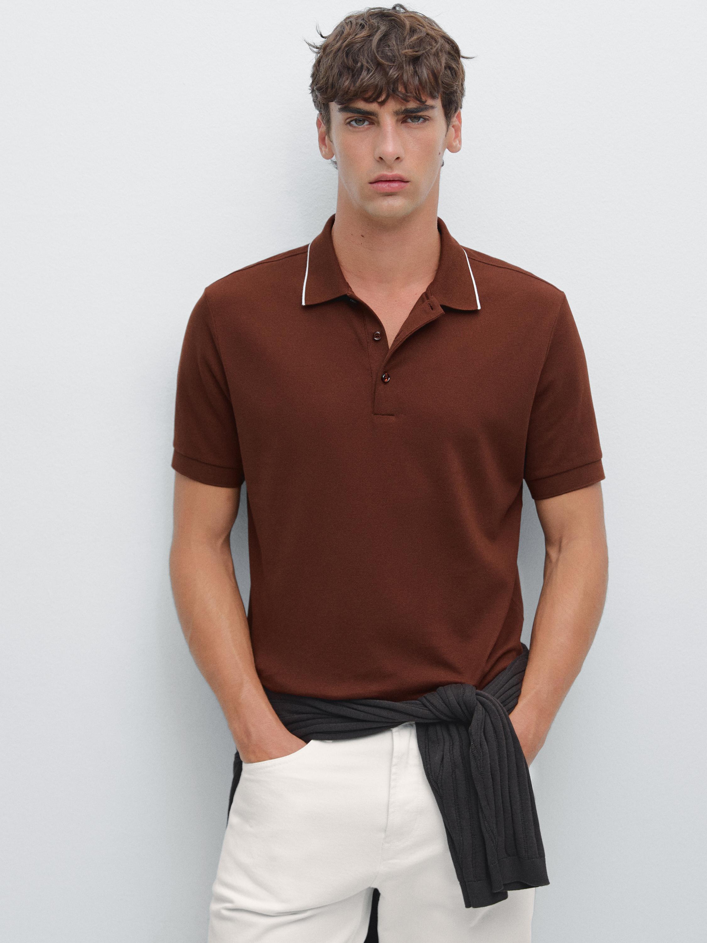 Short sleeve polo shirt with collar detail