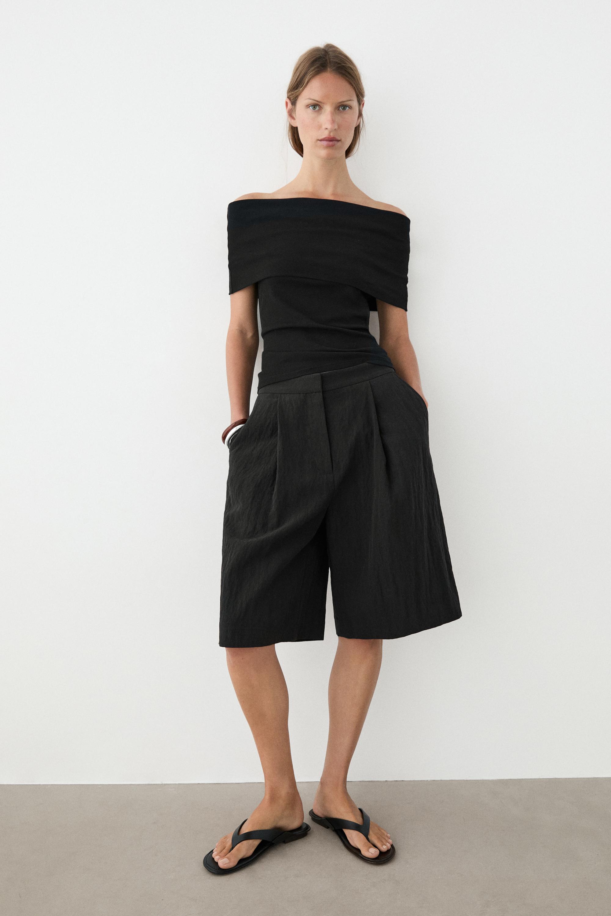 Cotton off-the-shoulder top — BLACK