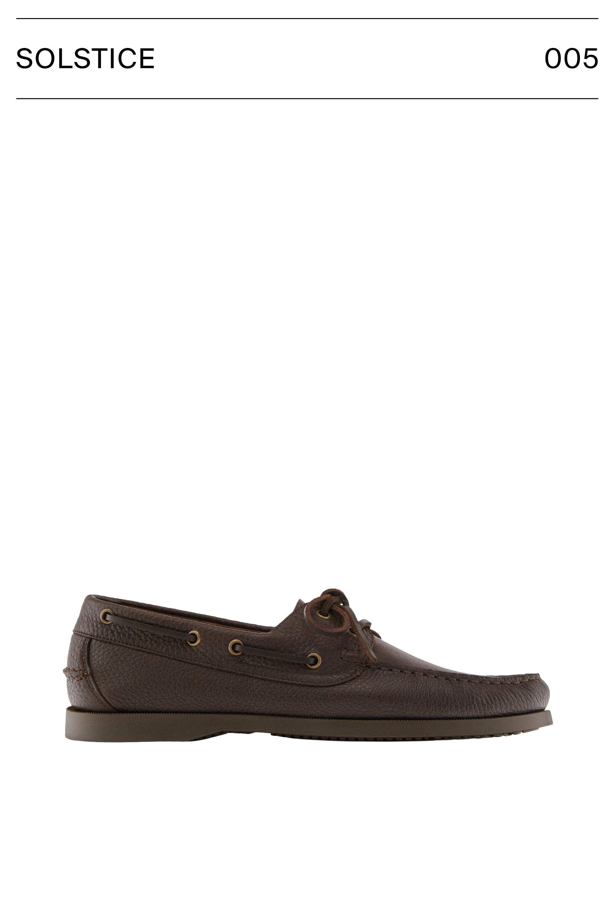 Leather deck shoes — BROWN