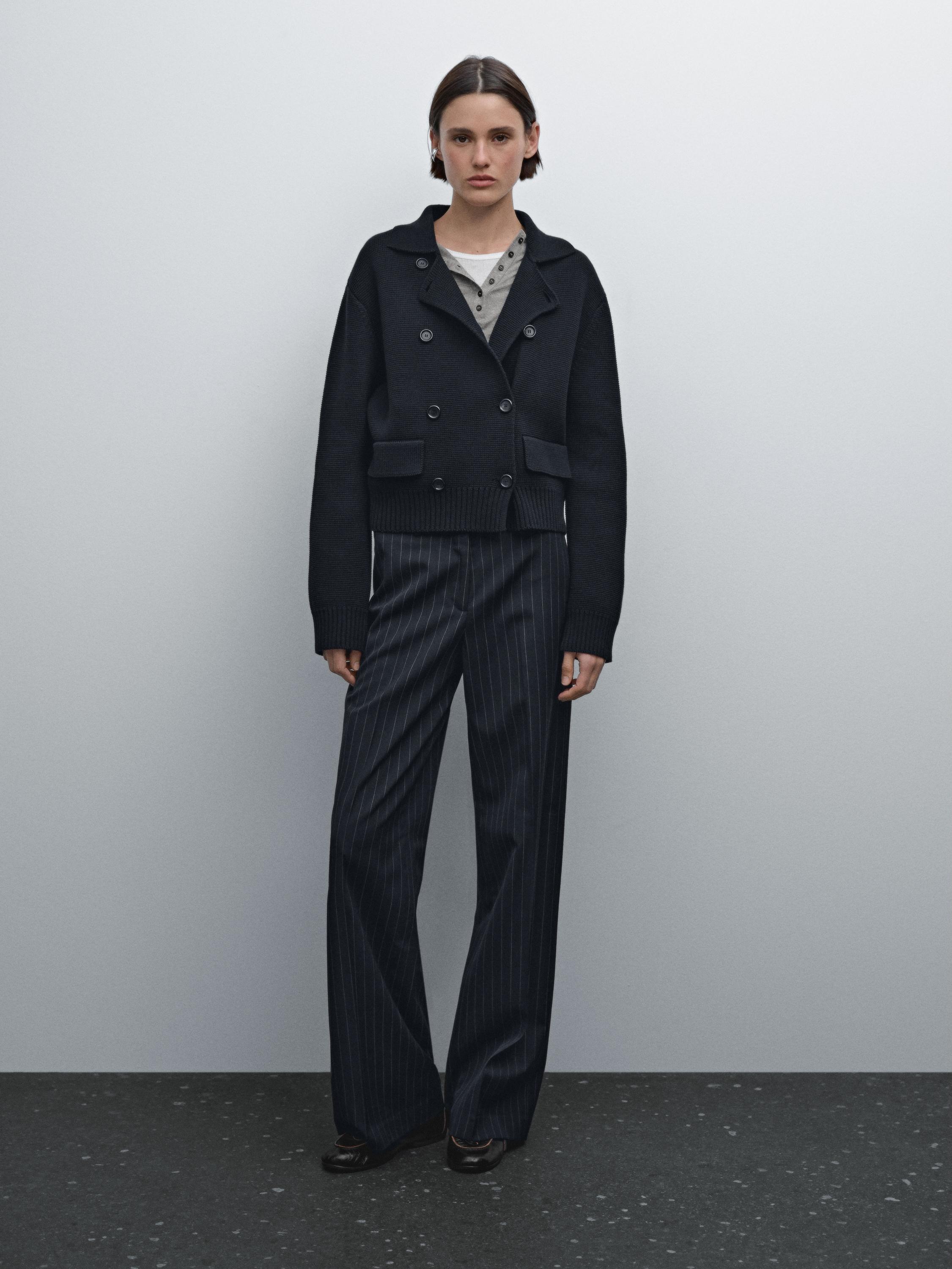 Cardigan in Punto Milano mit doppelter Knopfleiste · Marineblau ... Cardigan in Punto Milano mit doppelter Knopfleiste · Marineblau ...