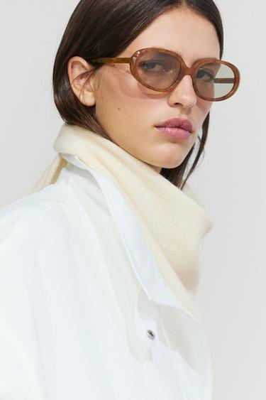 100% Cashmere Bandana — Vanilla 5
