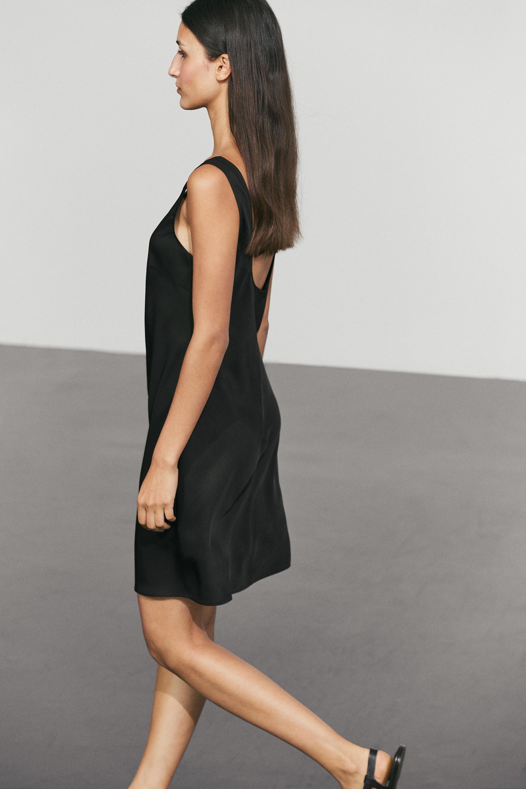 Flowing short strap dress — BLACK