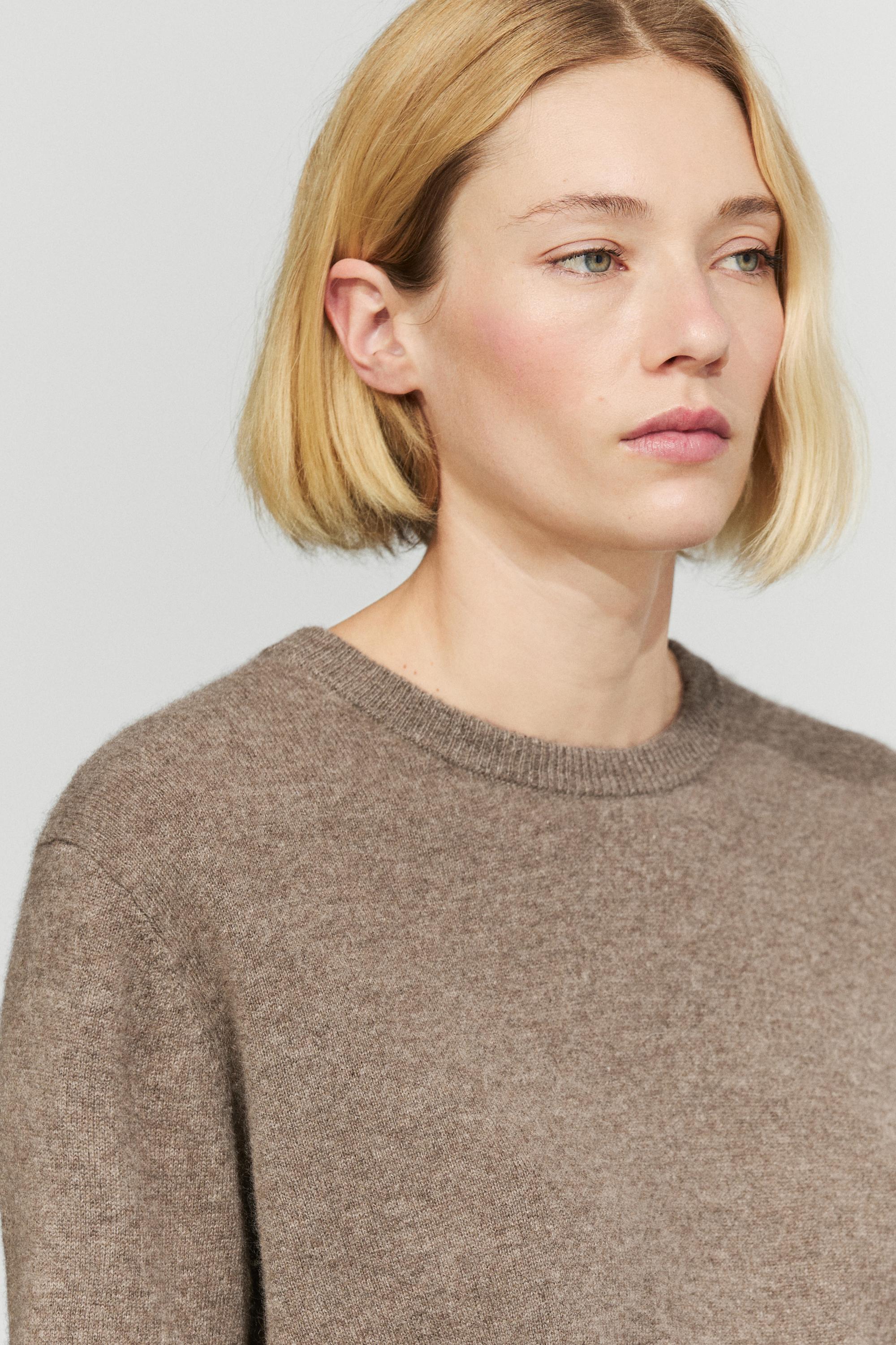 100% cashmere long sleeve sweater — MOLE BROWN