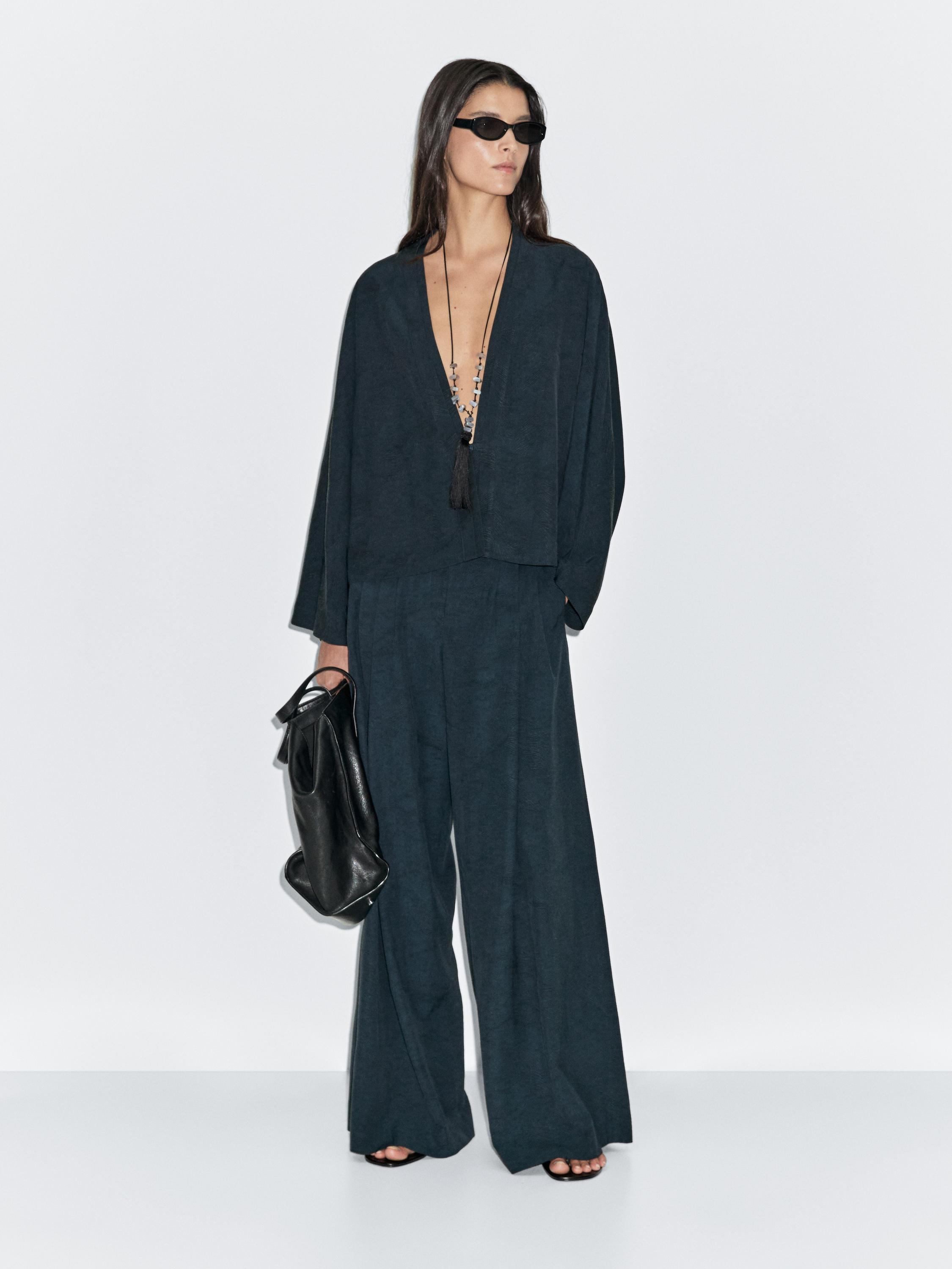 Flowing jacquard kimono with rhinestone button