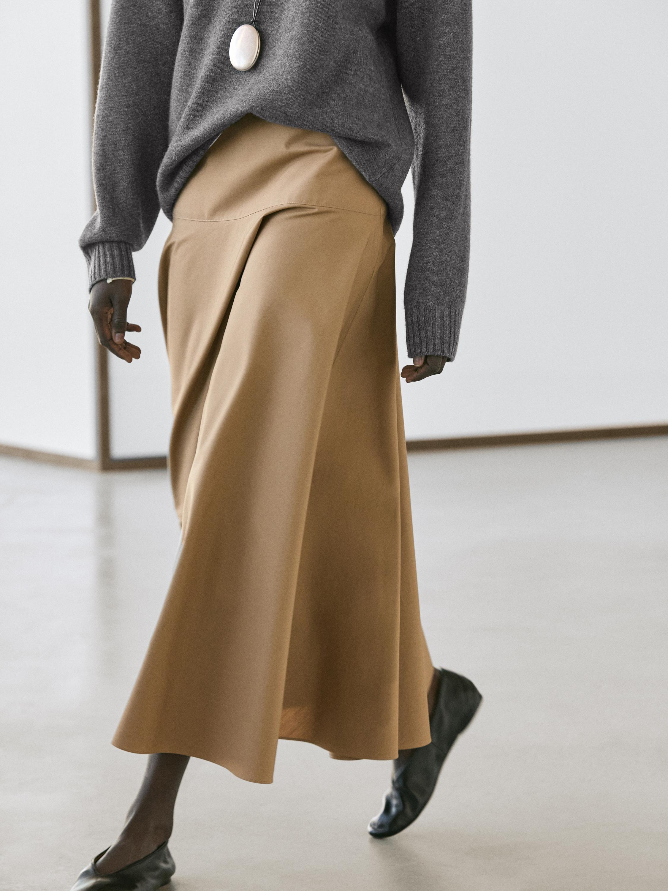 Midi skirt with flounce yoke