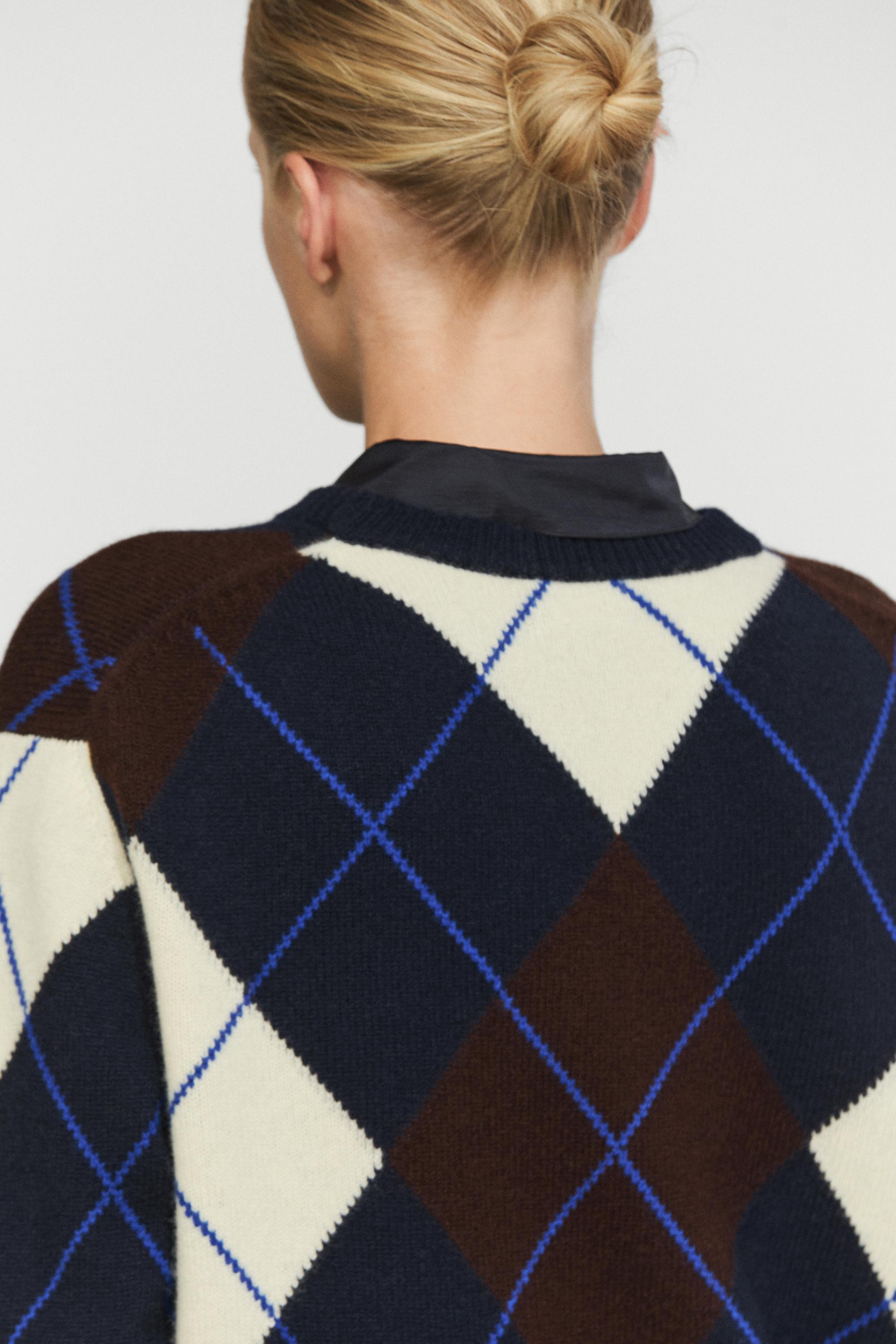 100% wool knit Argyle sweater — NAVY BLUE