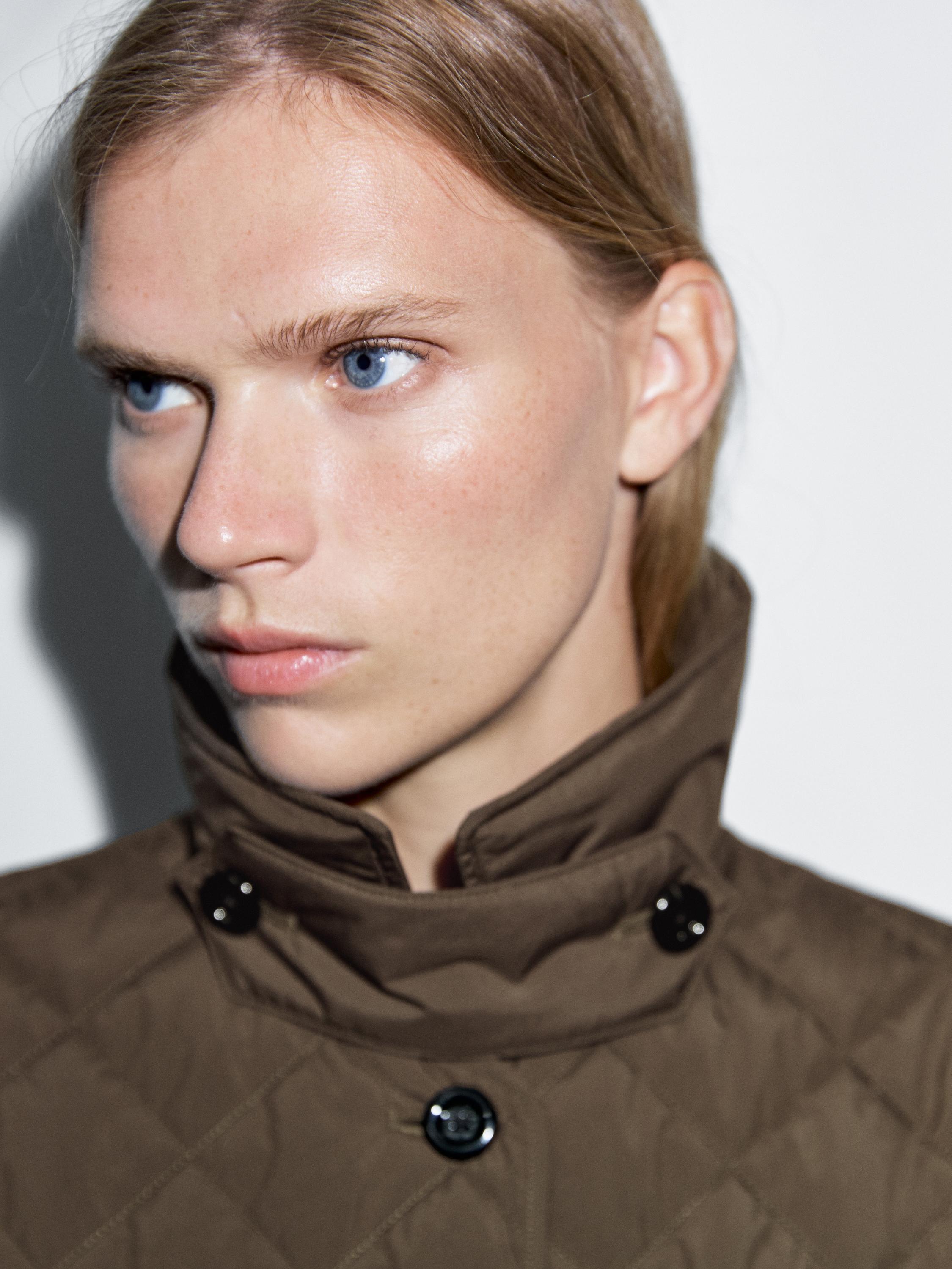 Long lightweight puffer jacket