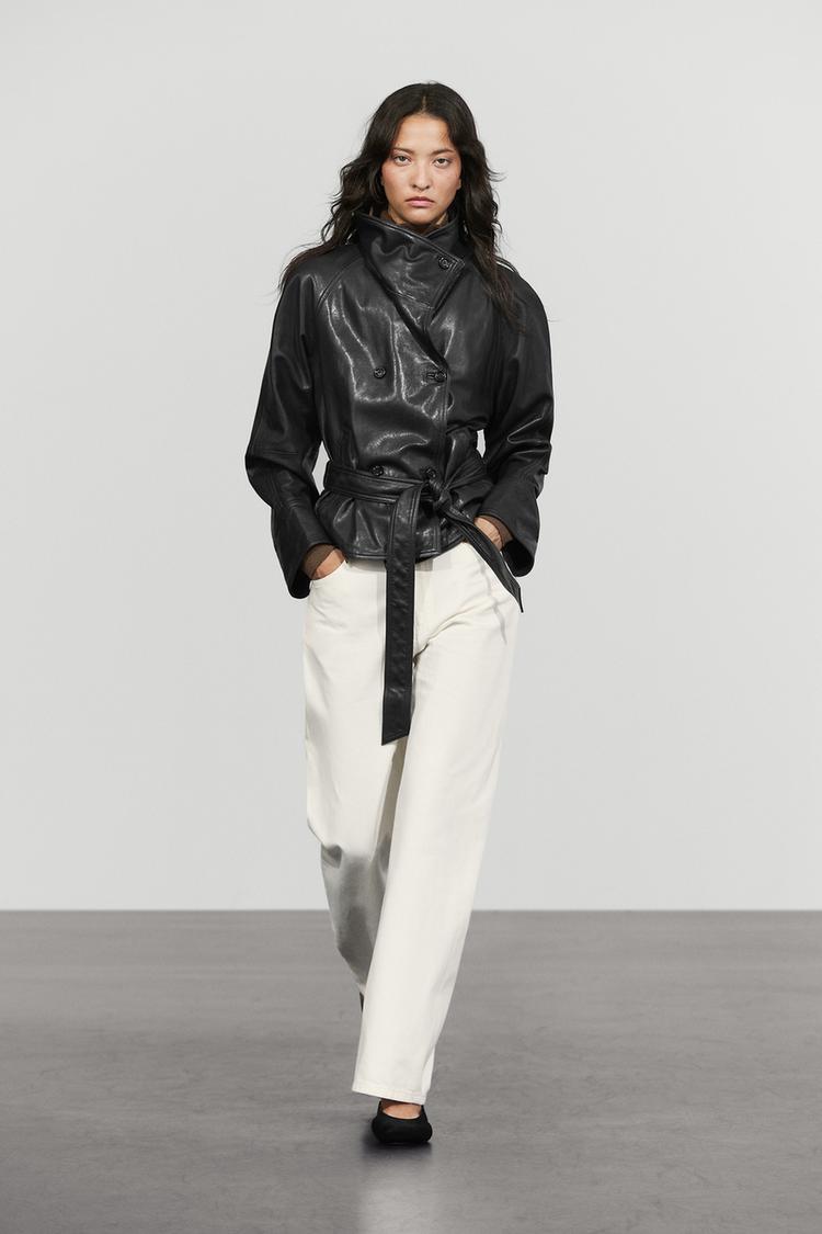 Short belted leather jacket — BLACK
