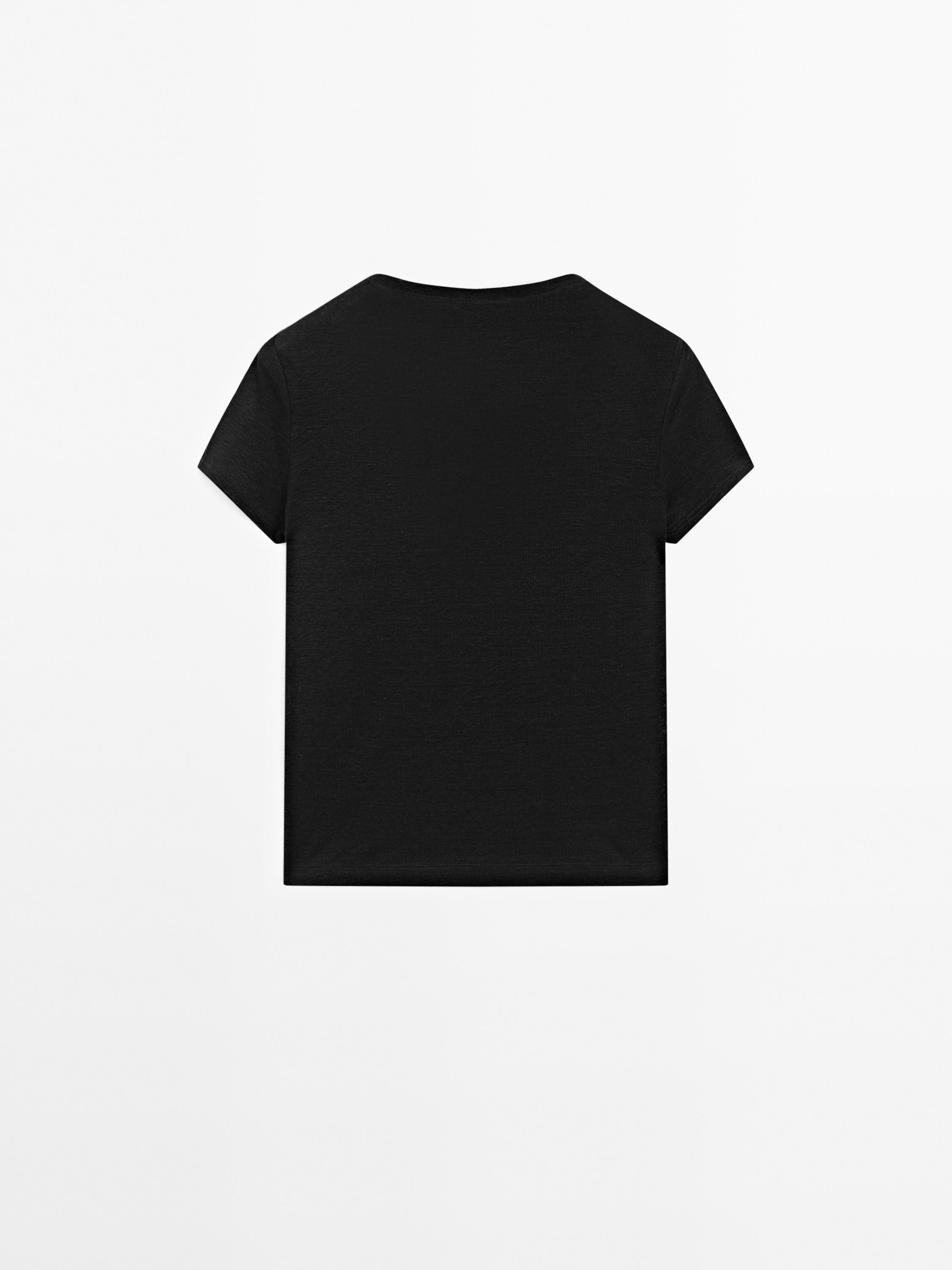 100% linen V-neck T-shirt