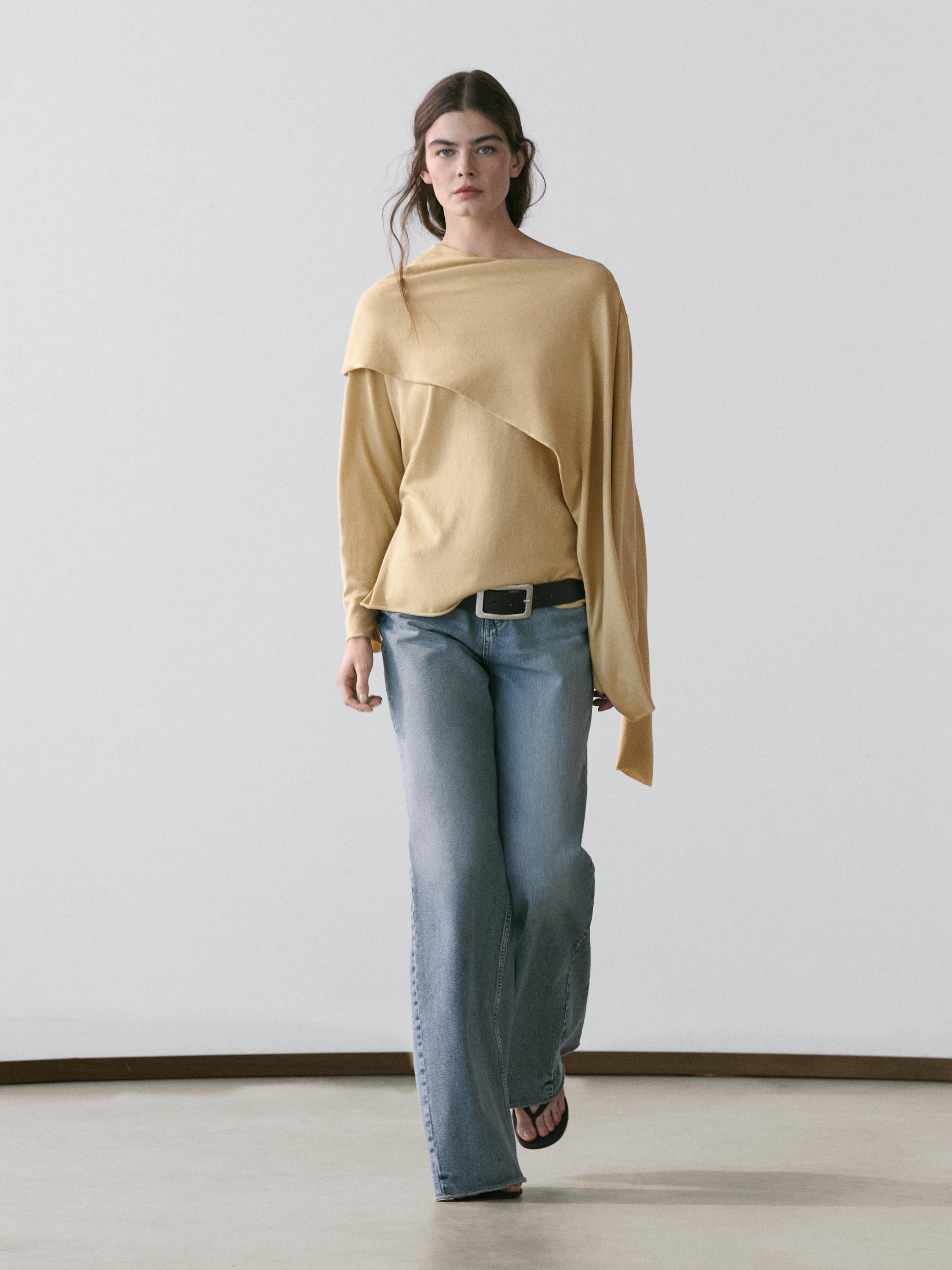 High-waist flare fit jeans — Light Blue