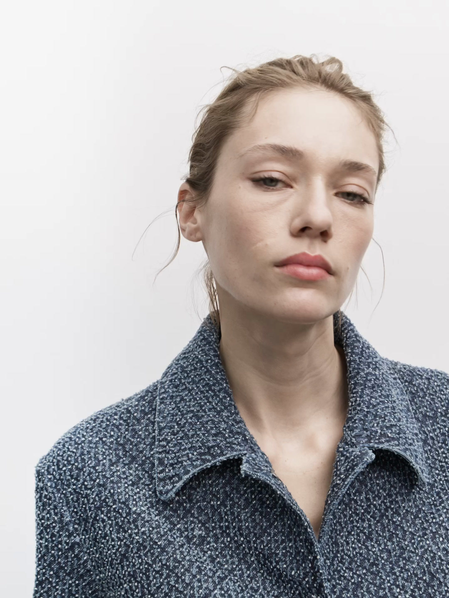 Short textured denim jacket