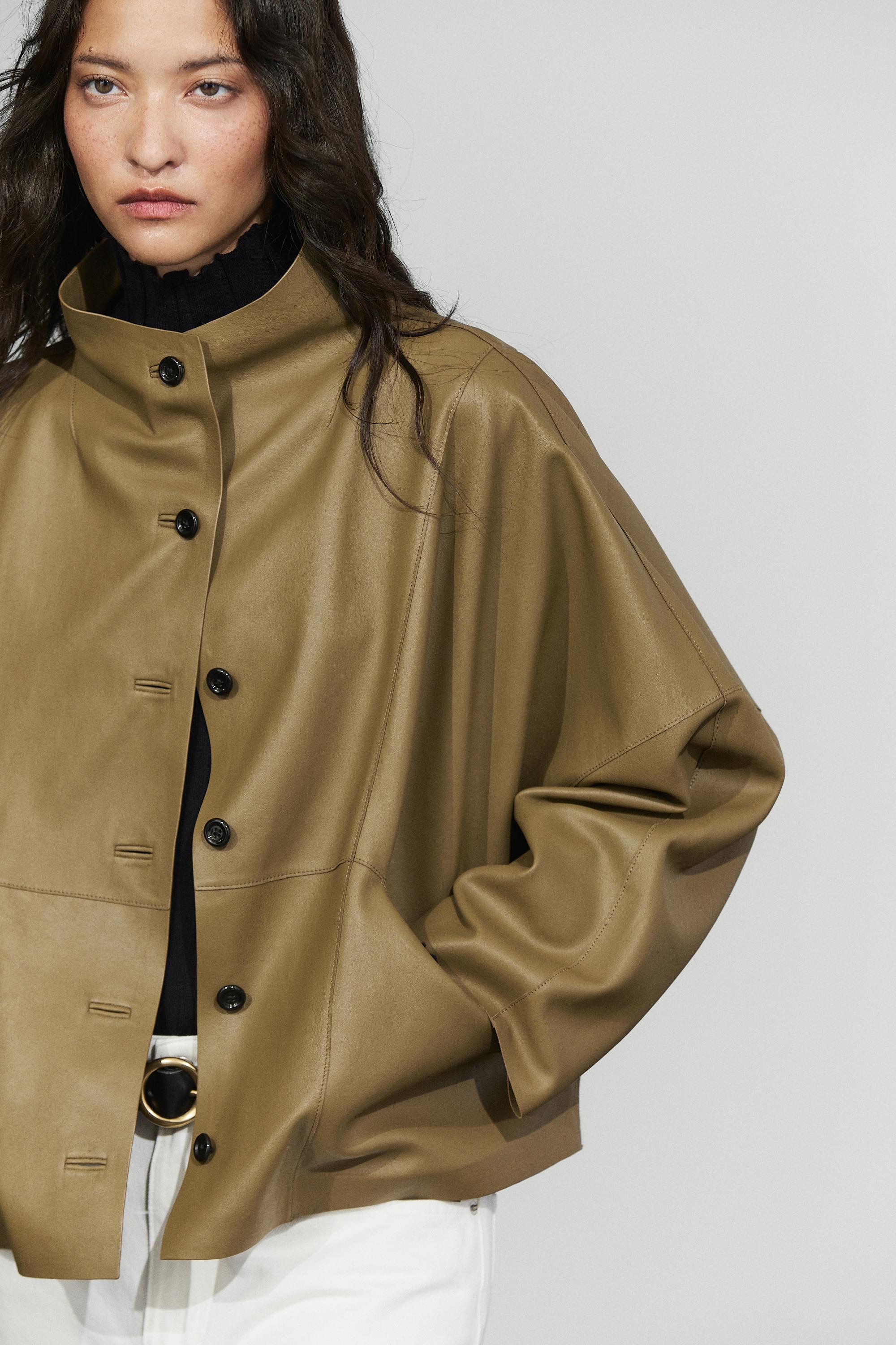 Massimo Dutti Dik yaka napa deri kısa ceket görsel 8