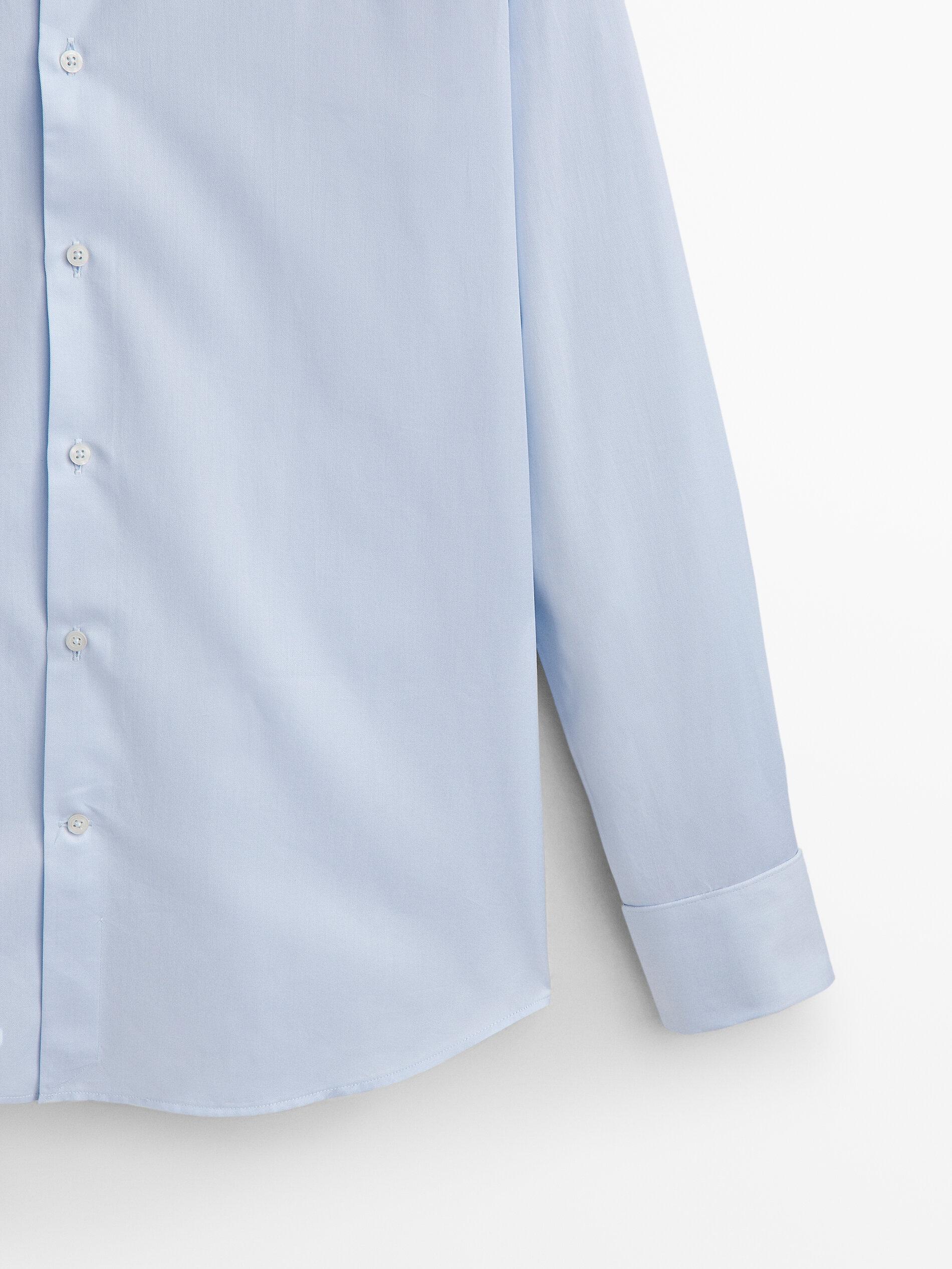Slim fit cotton shirt with double cuffs
