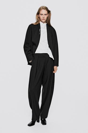Barrel fit tailored pants with darts - LIMITED EDITION — BLACK 1