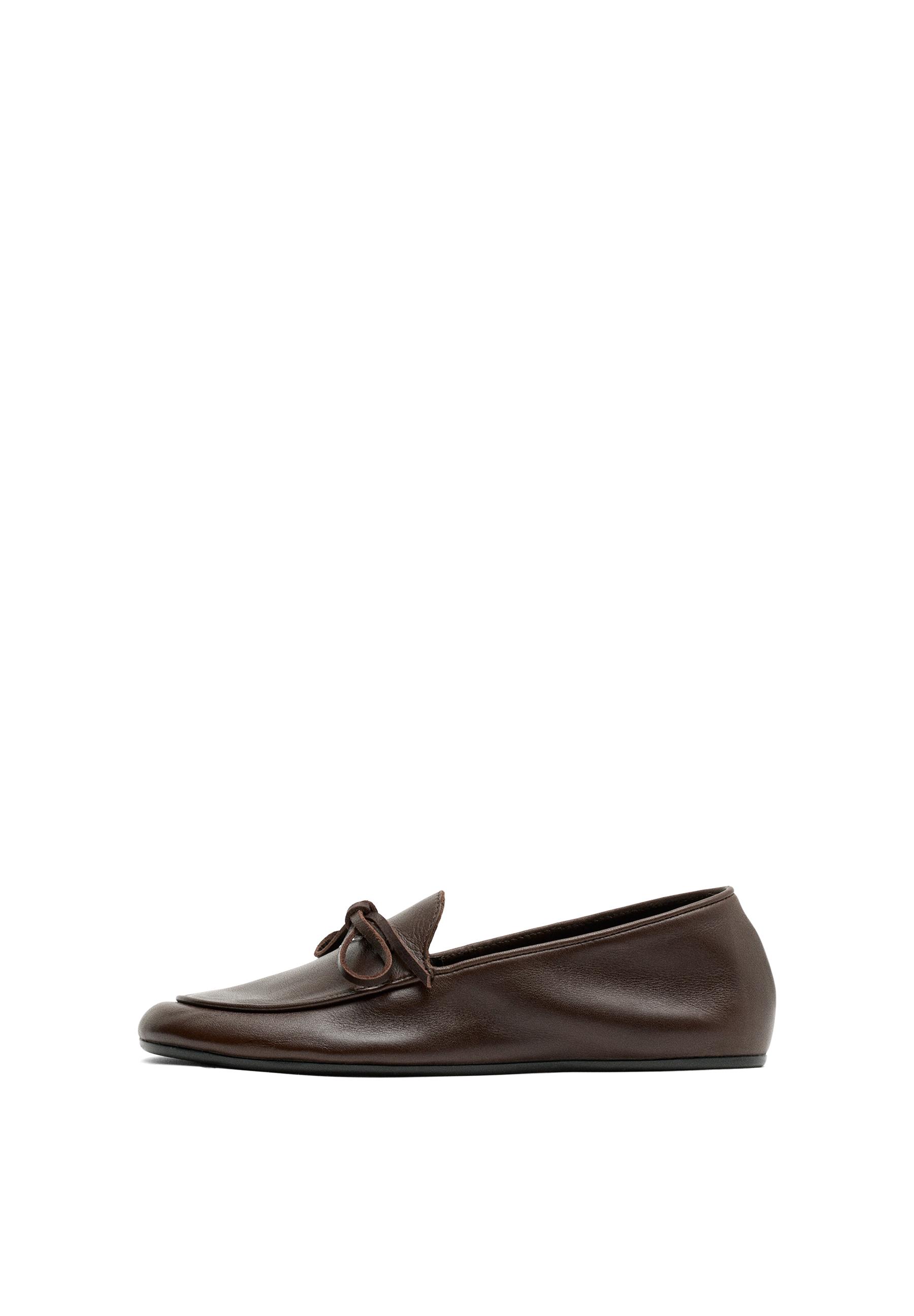Soft leather bow loafer — BROWN
