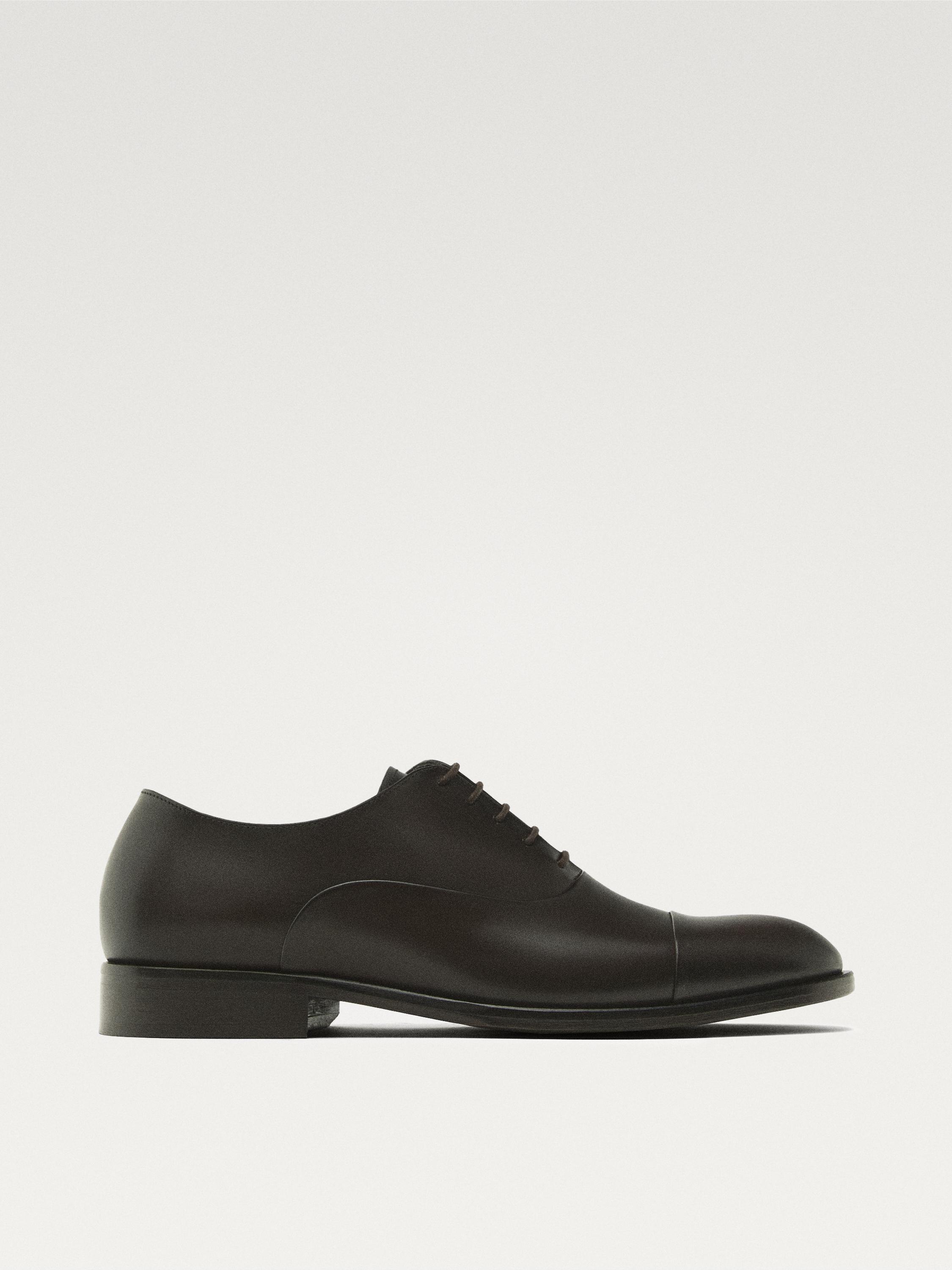 Oxford shoes — BROWN