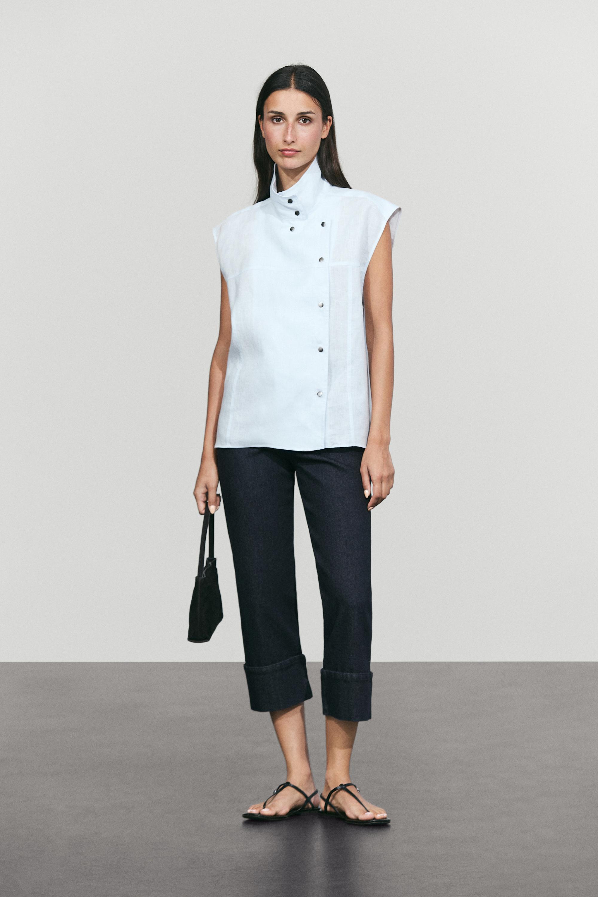 100% linen fine button-down top — Light blue