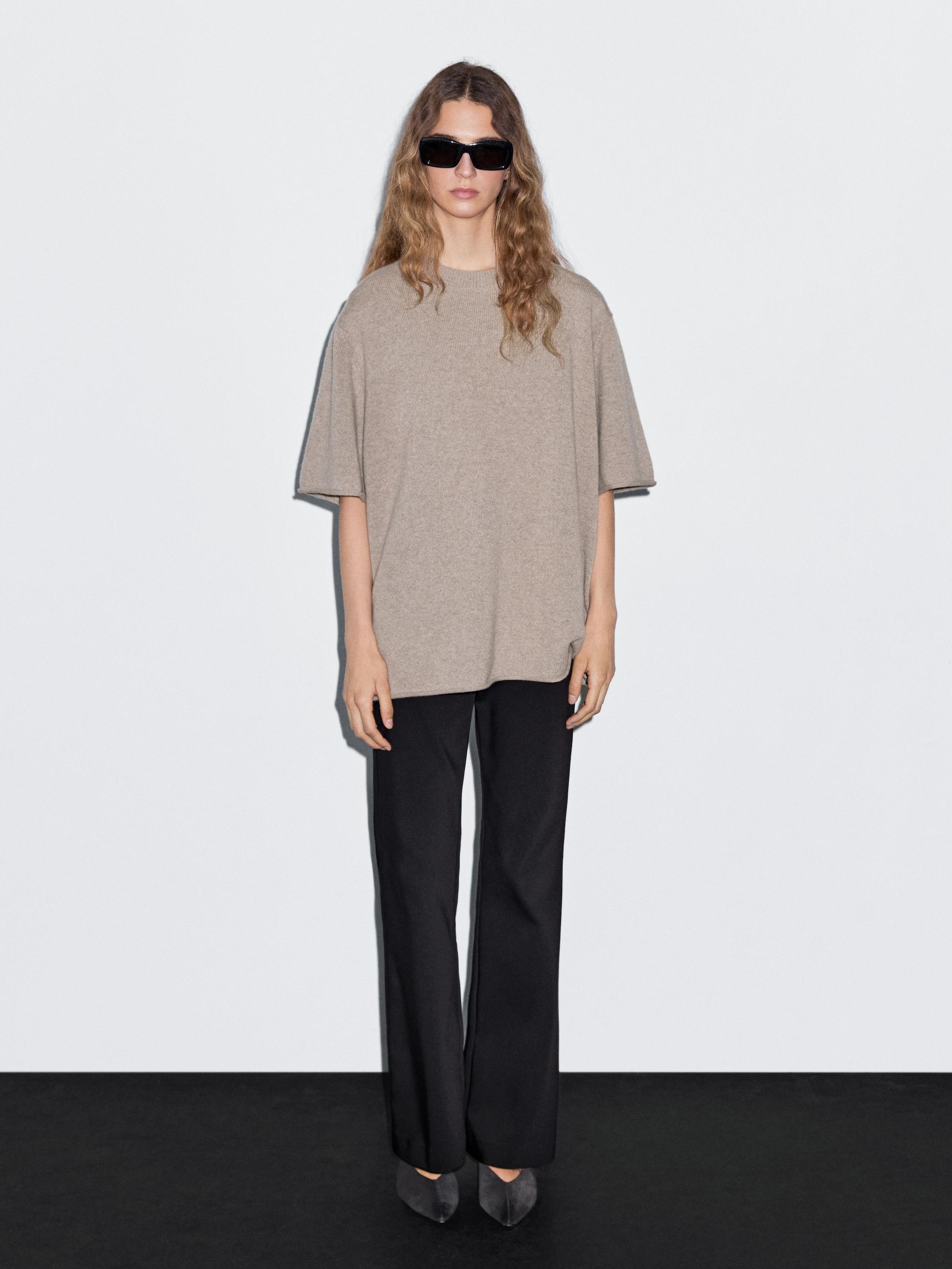 100% cashmere oversize knit sweater