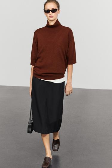 Wool knit sweater with mock turtleneck — BURGUNDY 8