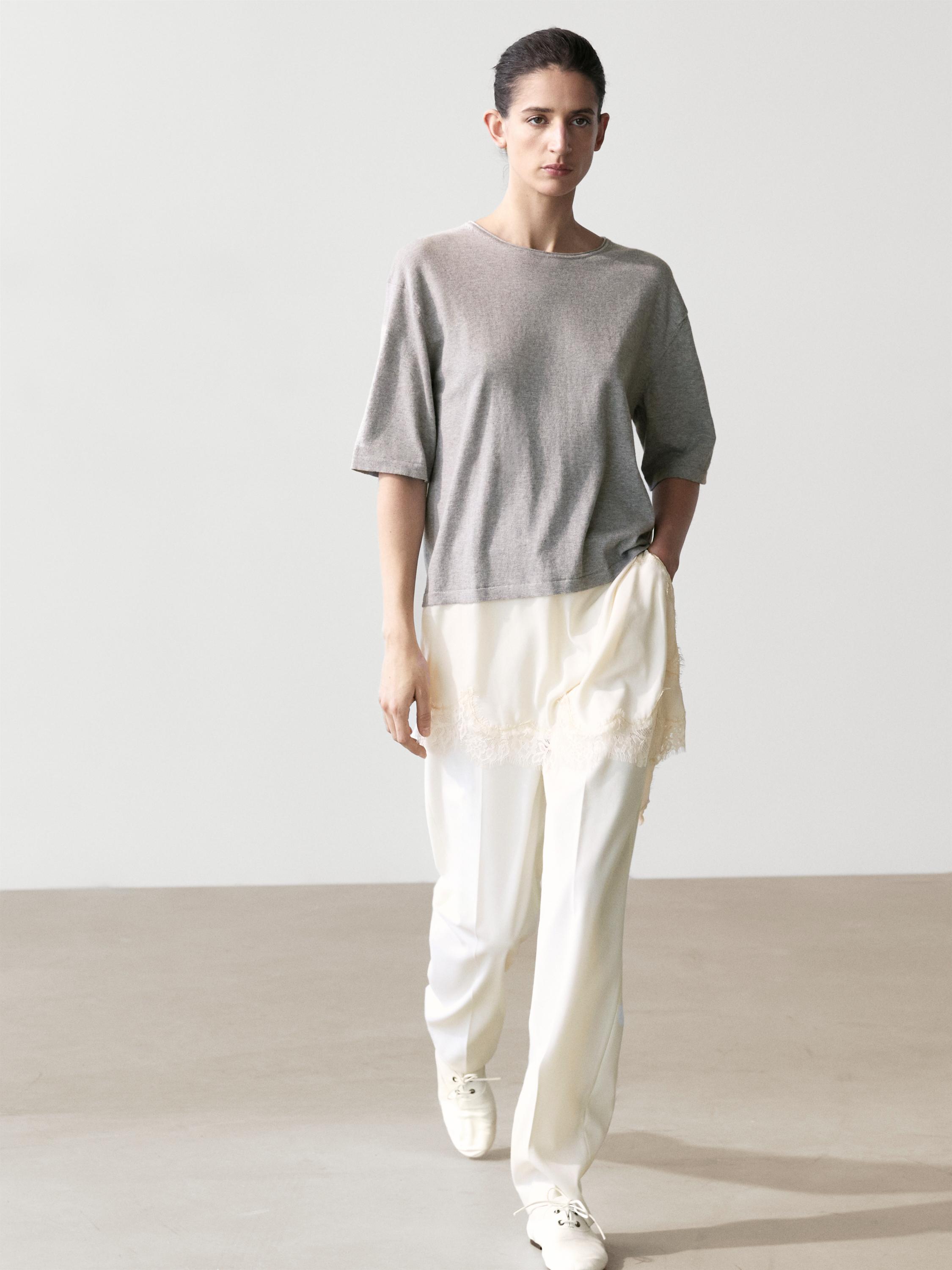 Kontrast toʻr komponentli sviter