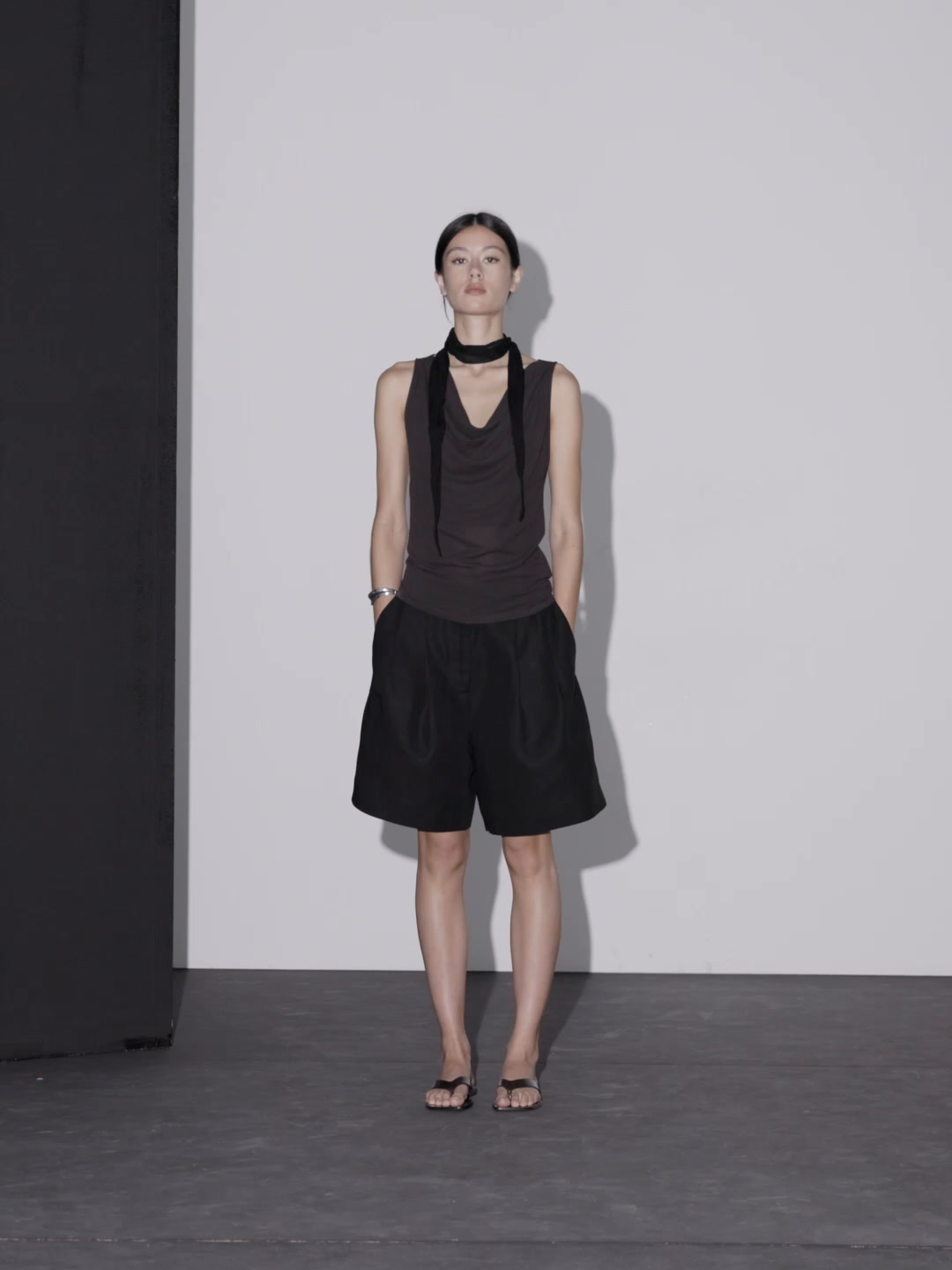 100% cotton asymmetric top