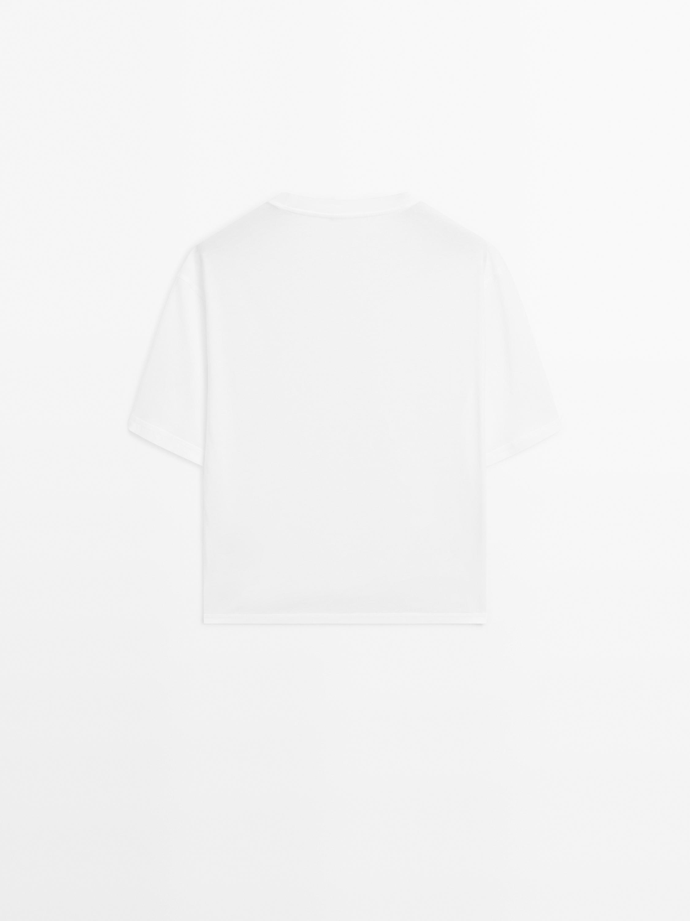 Oversize t-shirt with seam detail