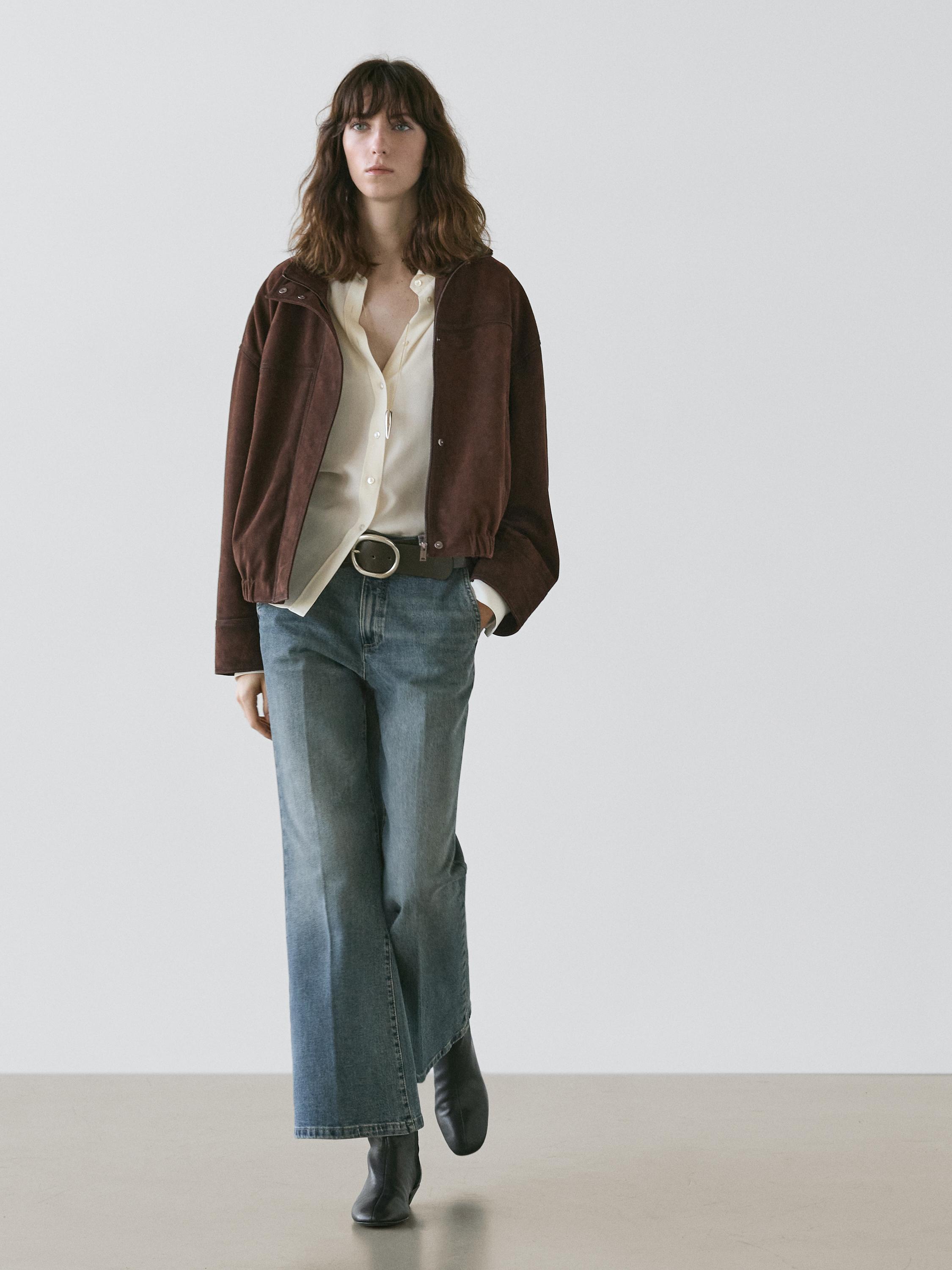 Jeans flare fit tiro medio