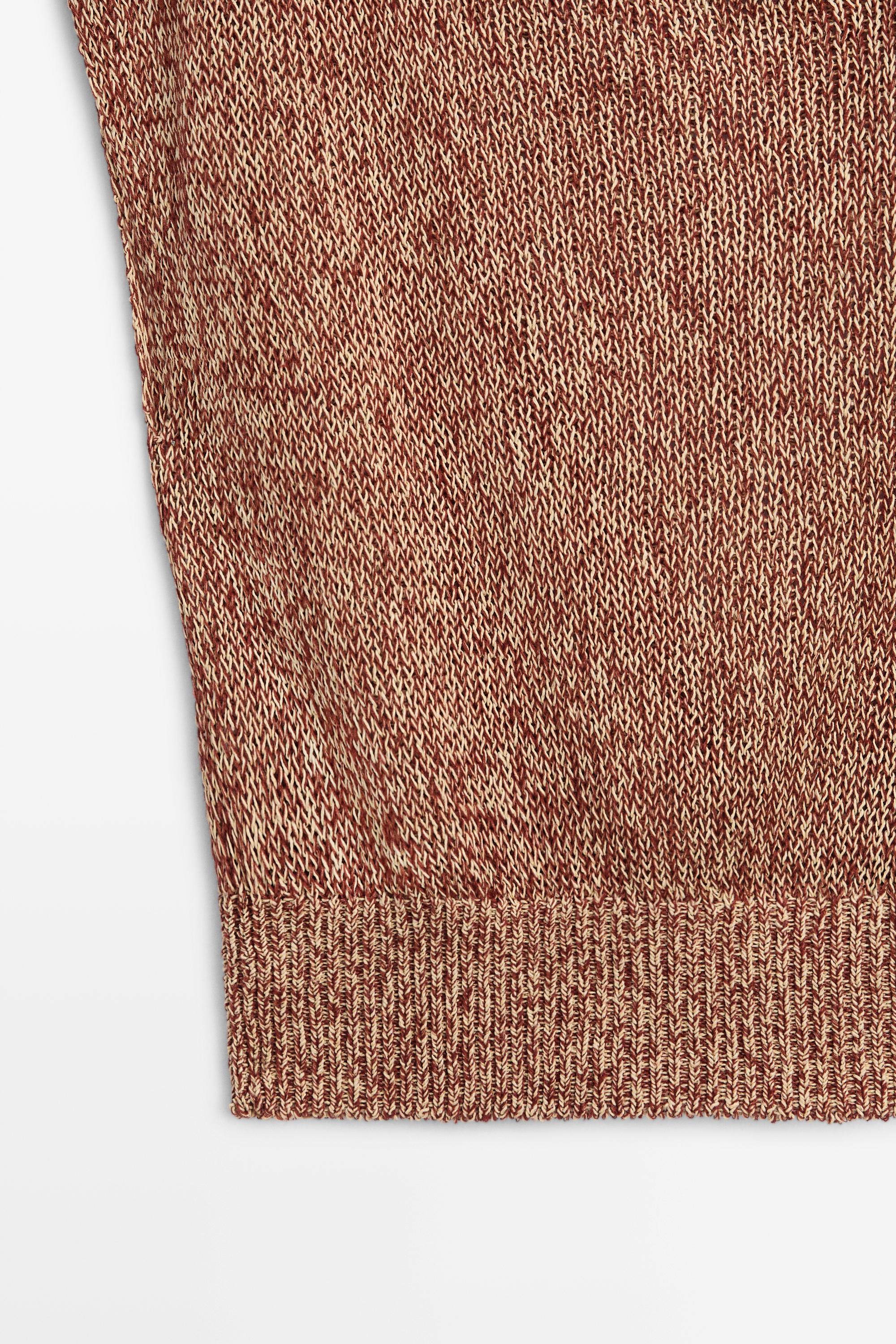 Cotton blend knit top with ribbed hem — RUSSET