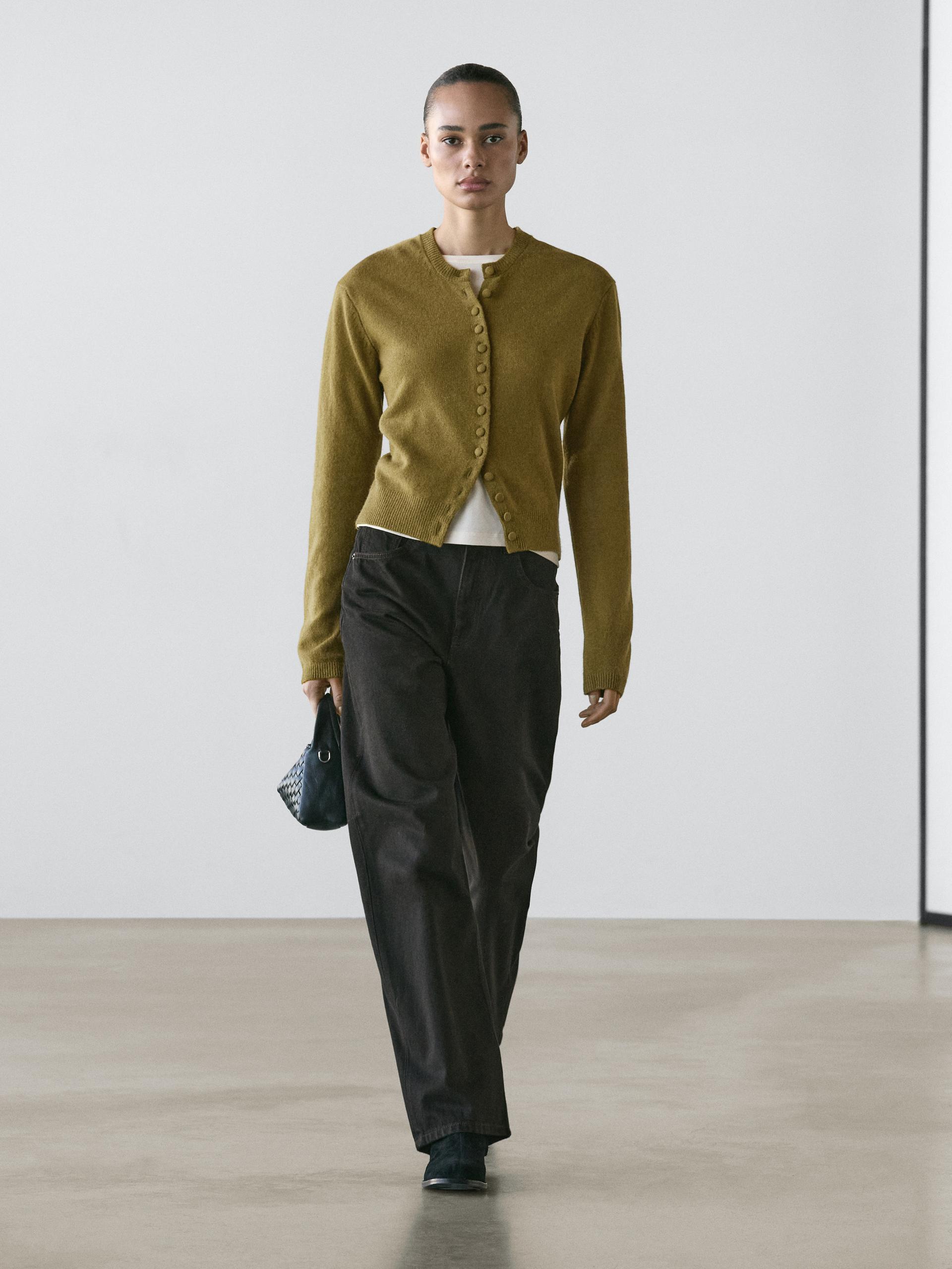 Cardigan In Maglia Di Lana Con Bottoni Foderati - Oliva - M - Massimo Dutti - Femminile