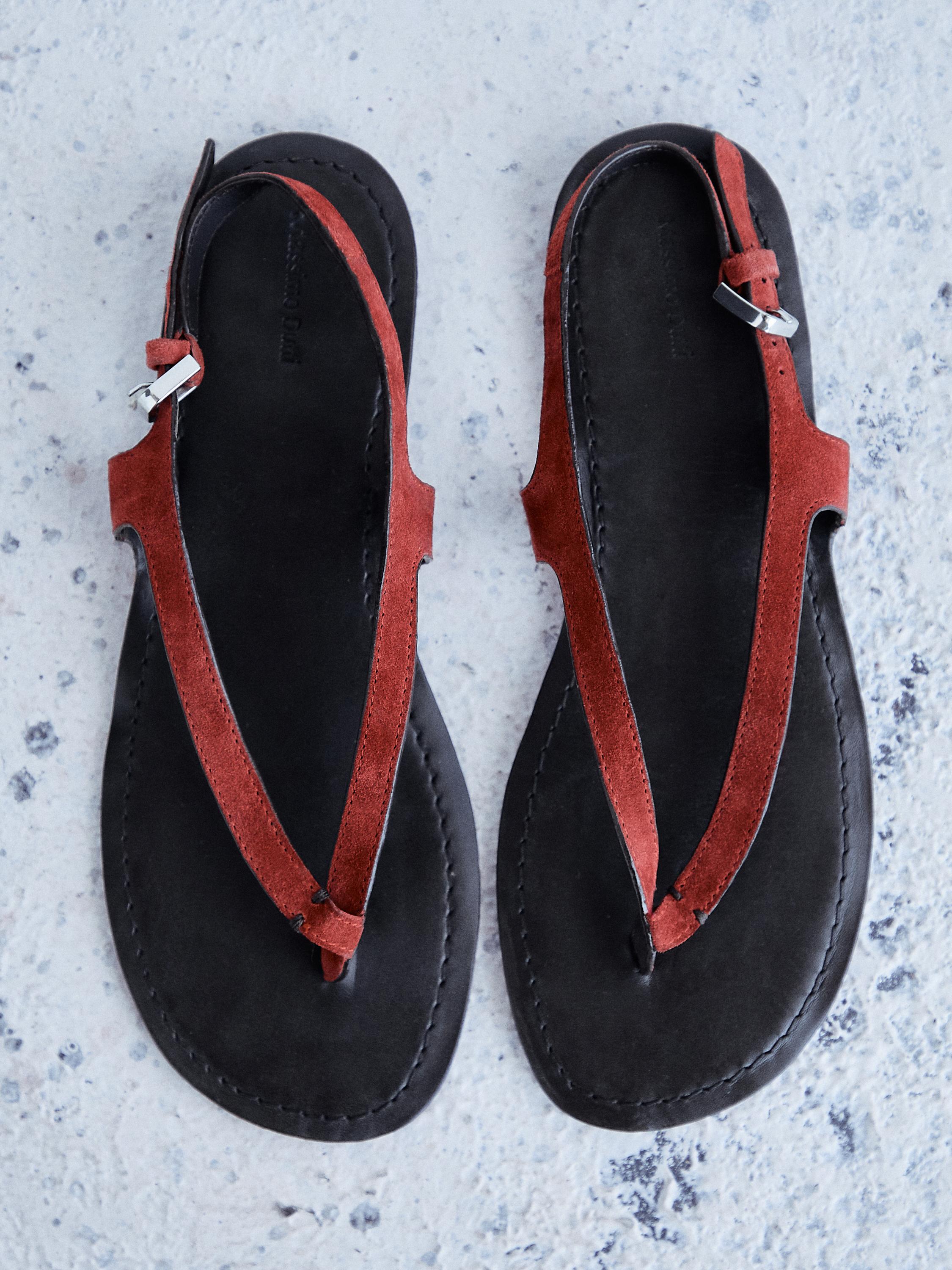 Split suede flat sandals