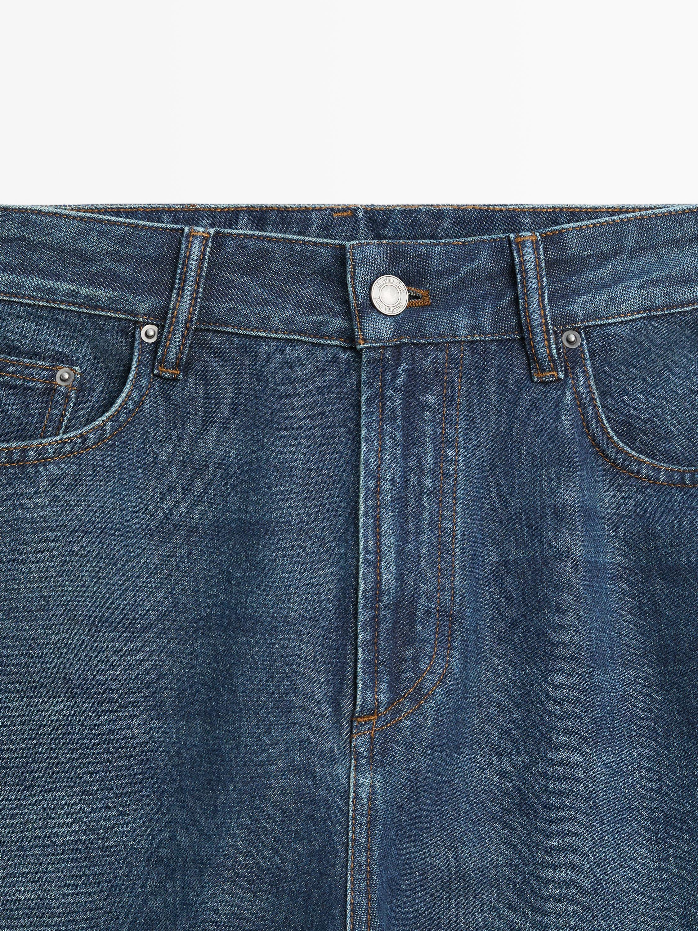 Wide-leg jeans