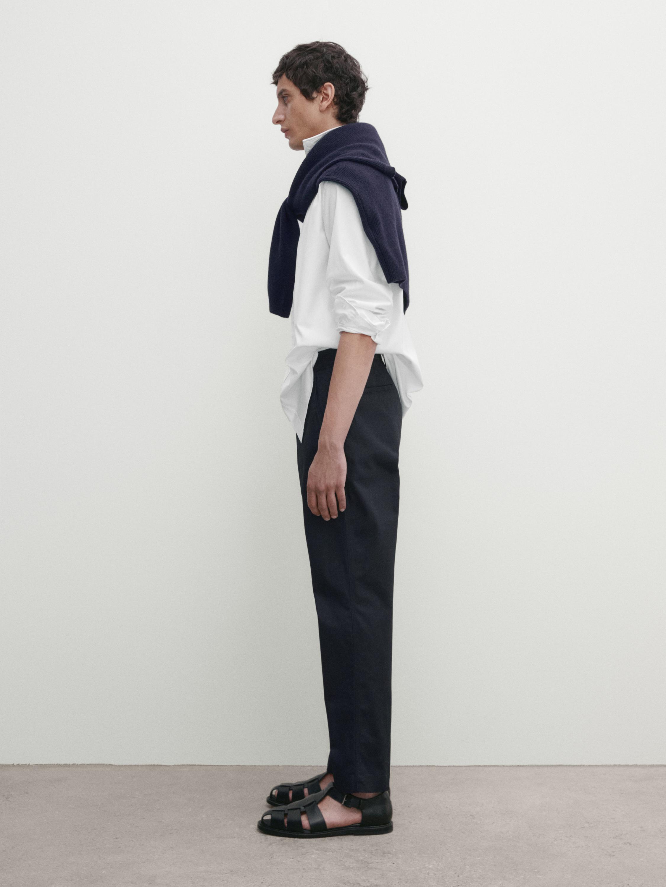 100% cotton tapered fit trousers