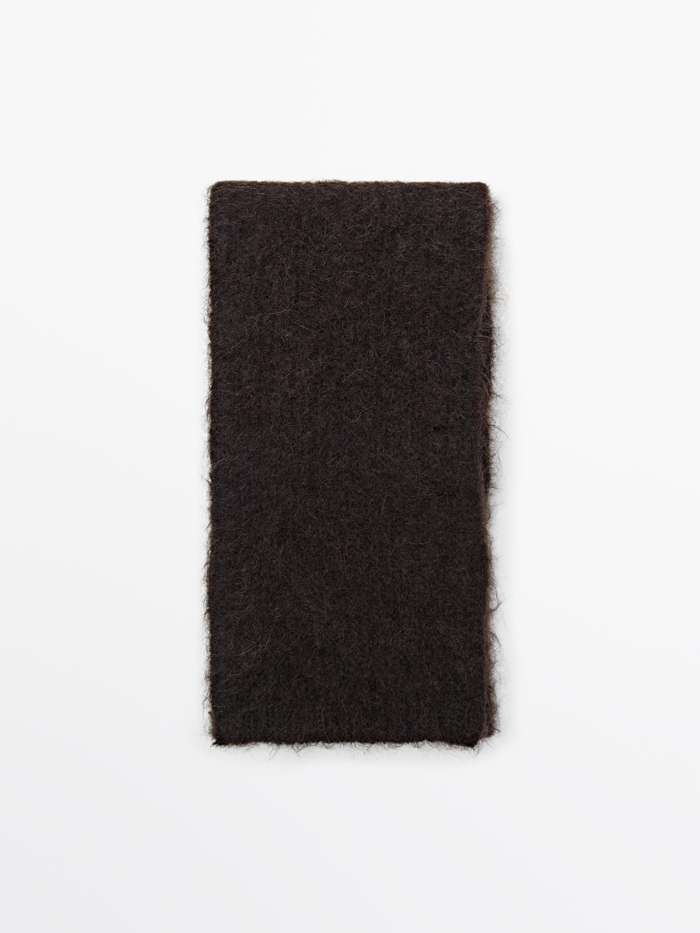 Λεπτό κασκόλ με μαλλί