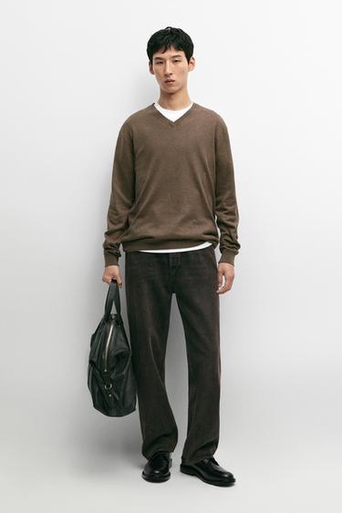 Cotton blend V-neck knit sweater — CAREY 1