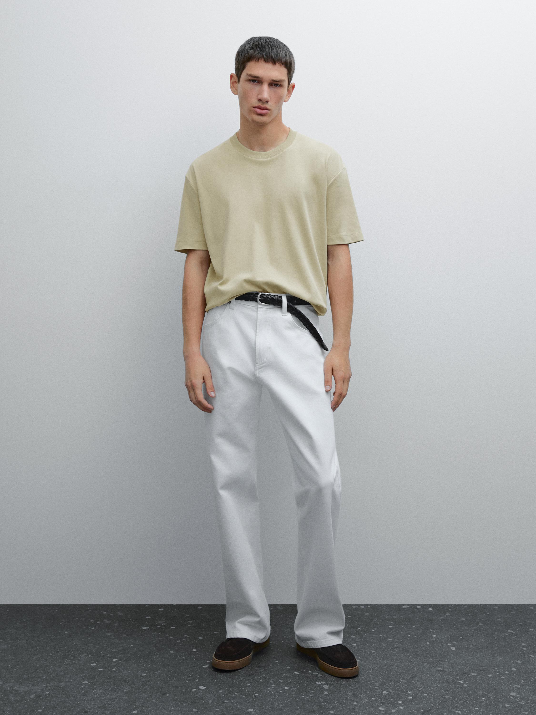 T-Shirt aus 100 % mittelschwerer Baumwolle