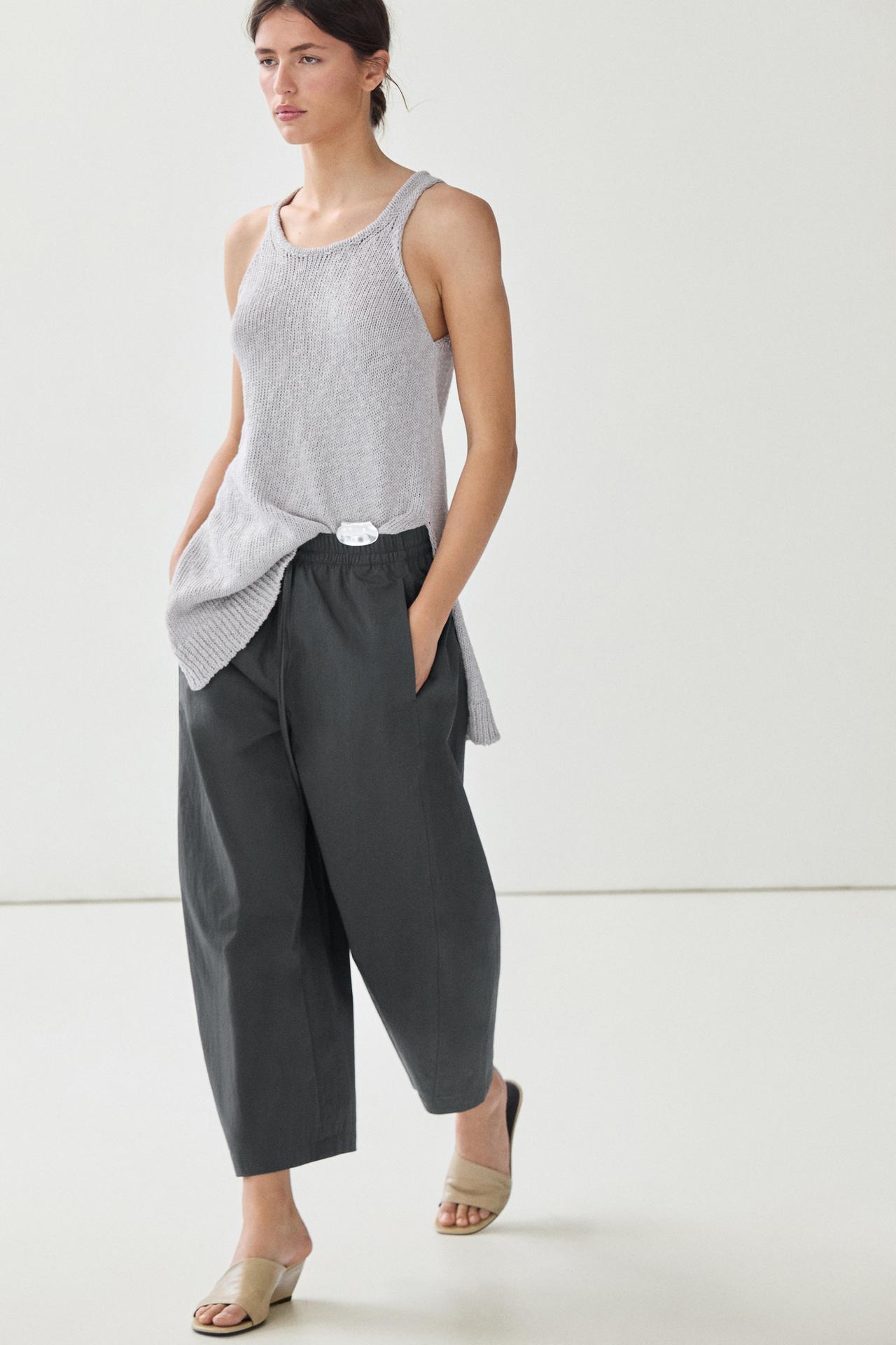 Cropped technical barrel fit pants — Blue