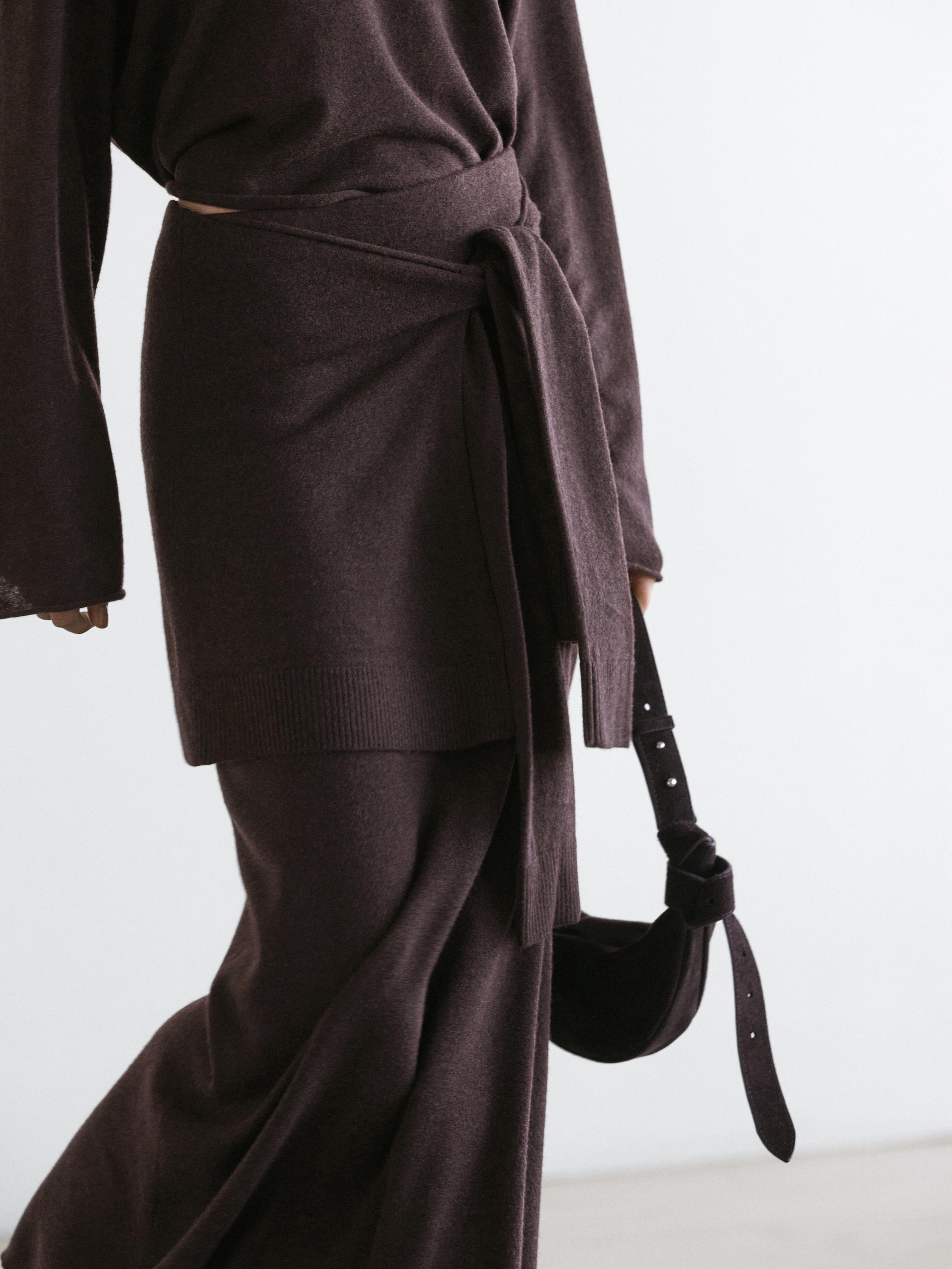 Knit skirt with knotted sleeve details — Chocolate