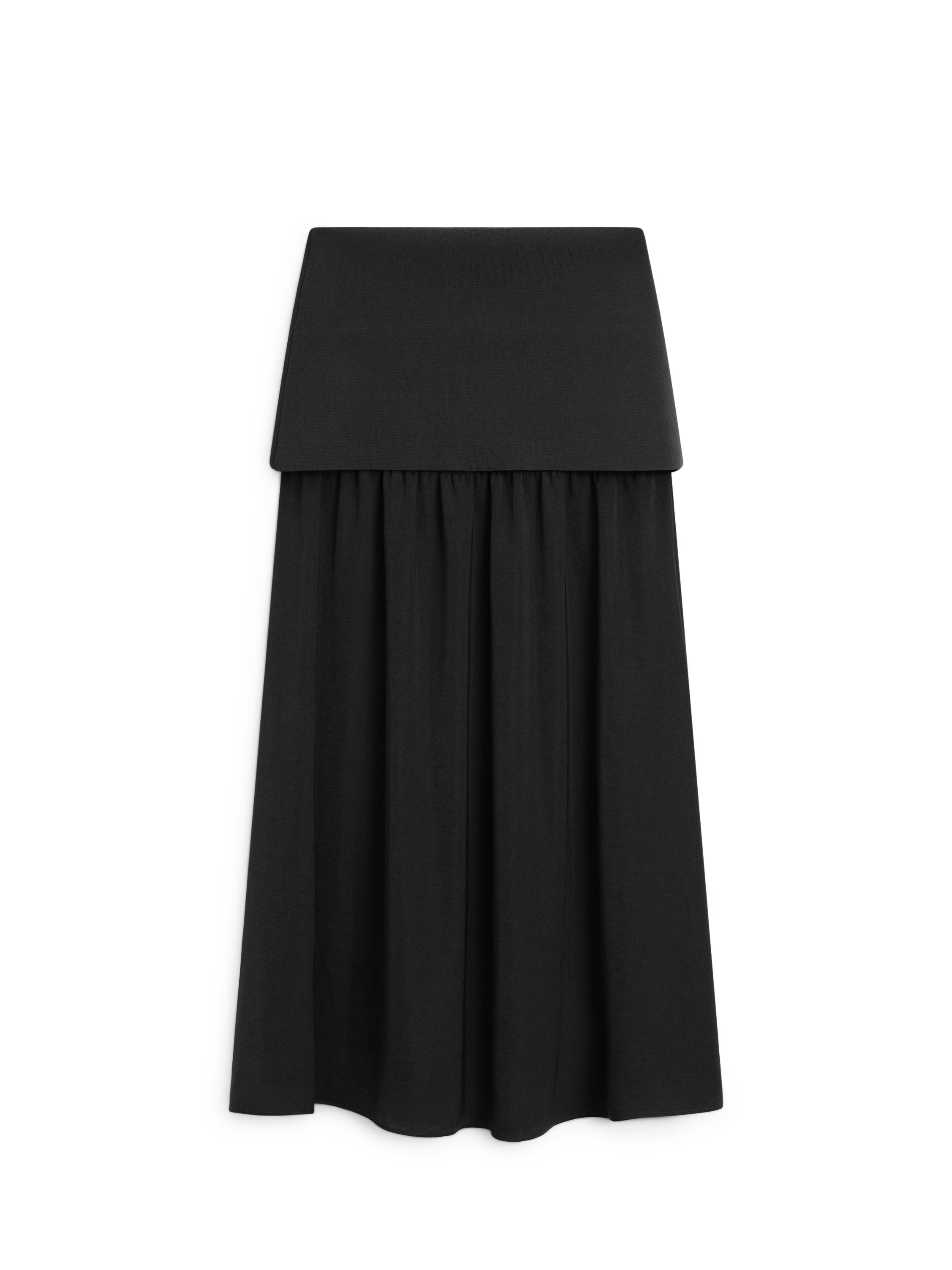 Flowing contrast midi skirt — BLACK