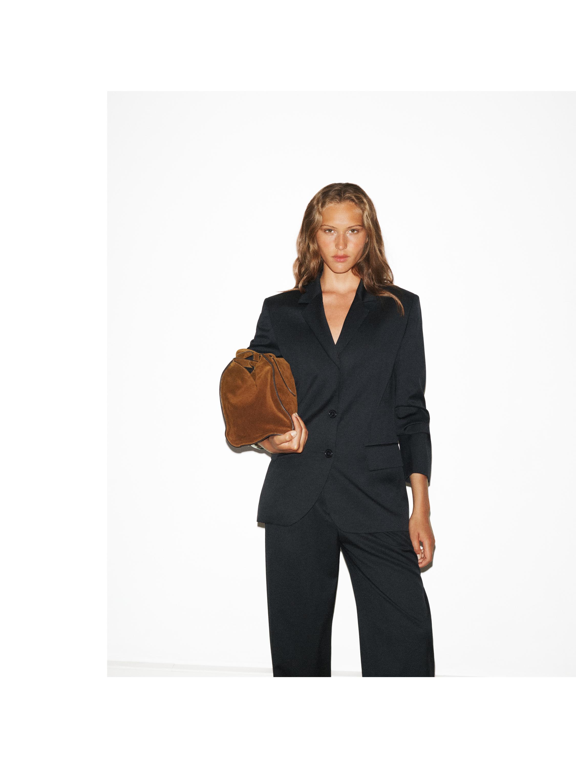100% extra fine wool two-button blazer — NAVY BLUE
