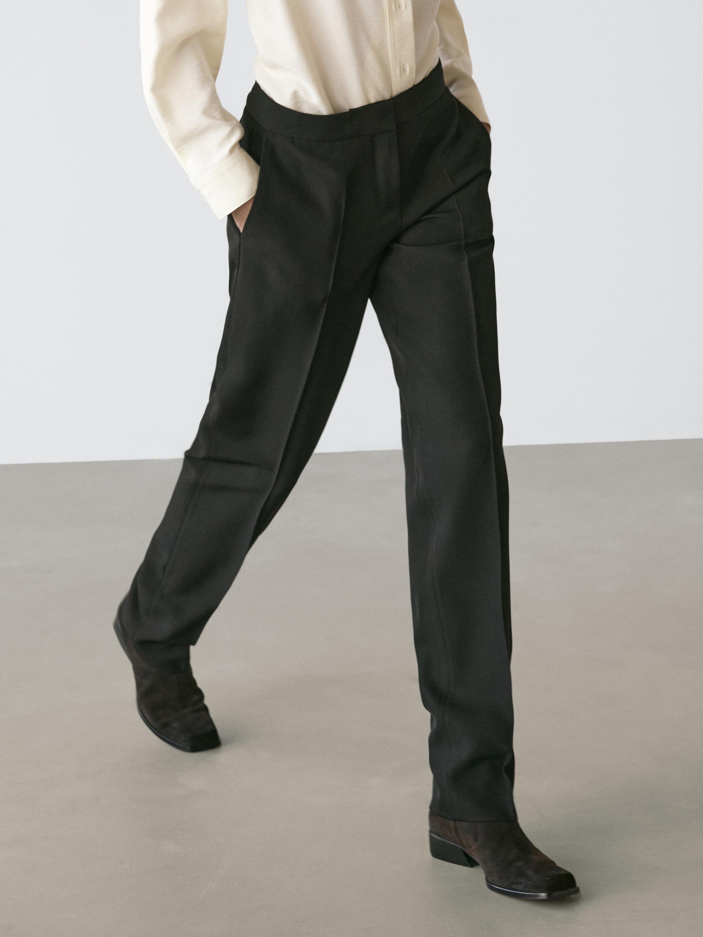 Pantaloni de costum din țesătură crep