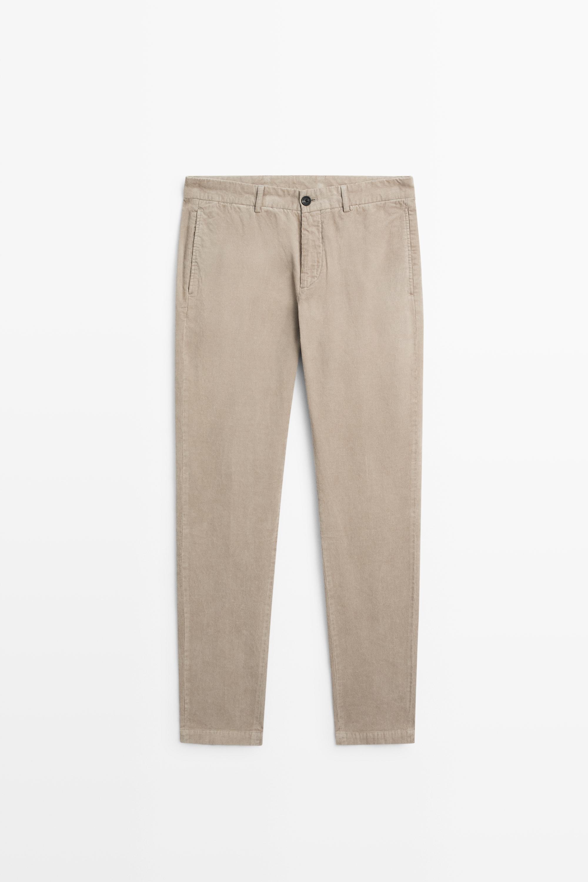 Pantalón slim fit pana