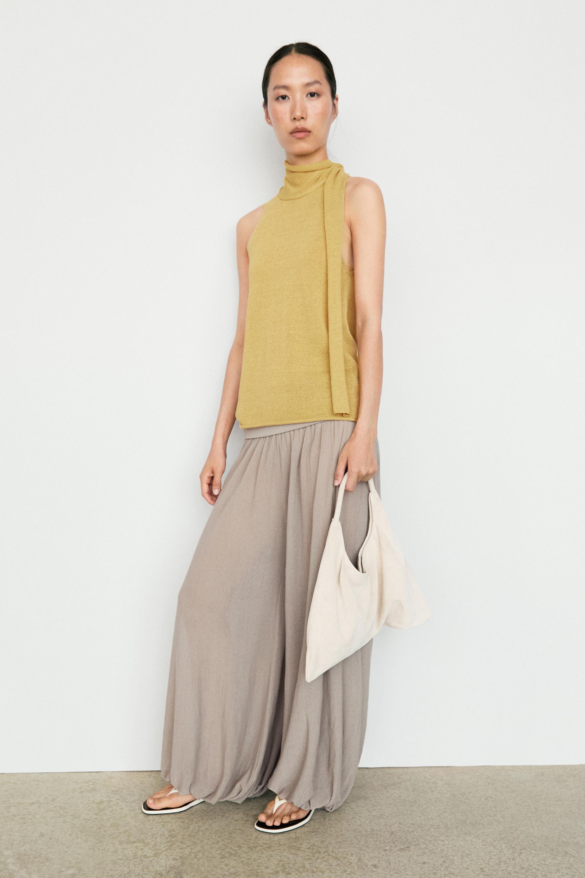 Linen blend halter top with tie detail — LIME