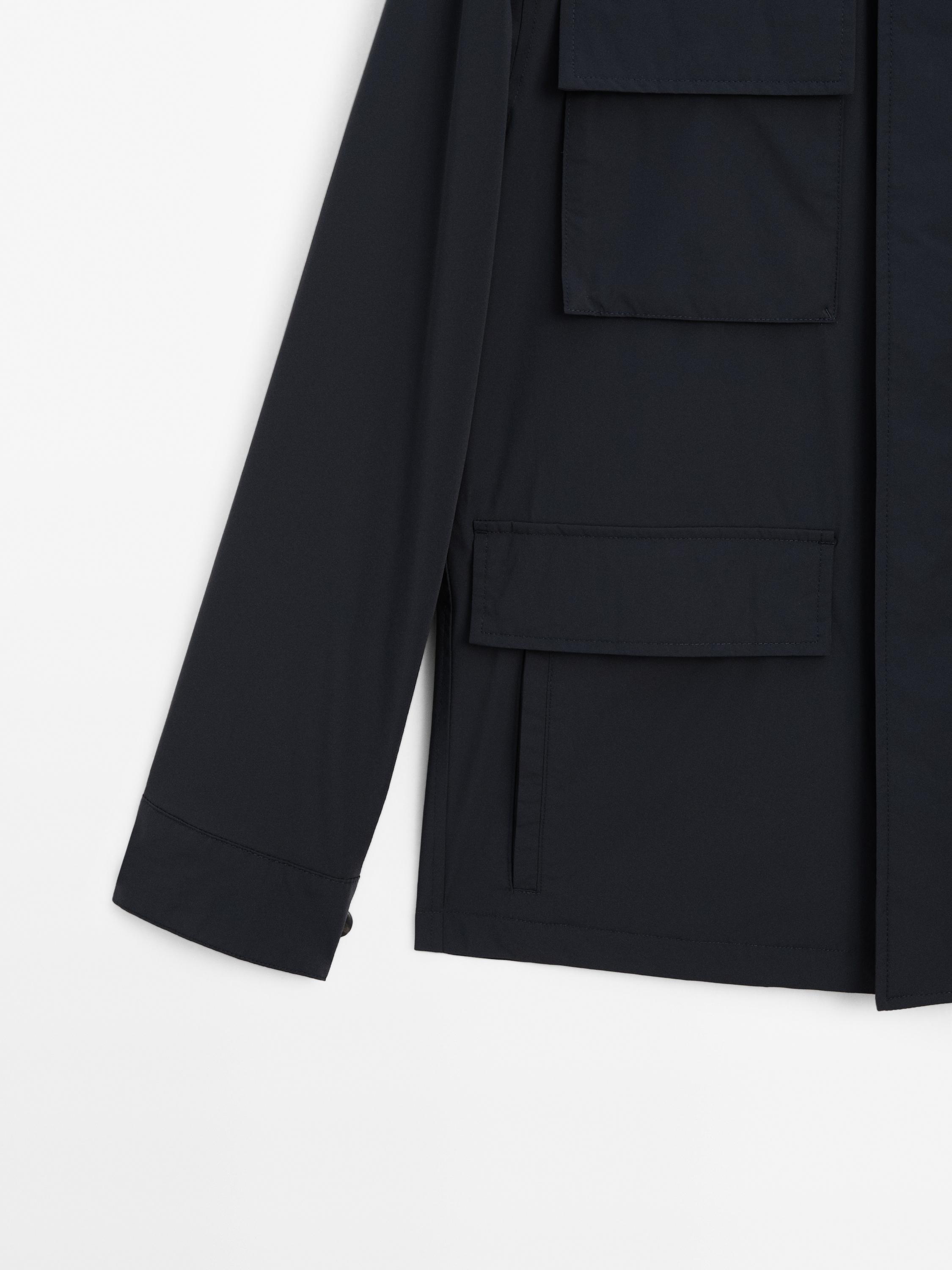Stretch jacket with pocket details